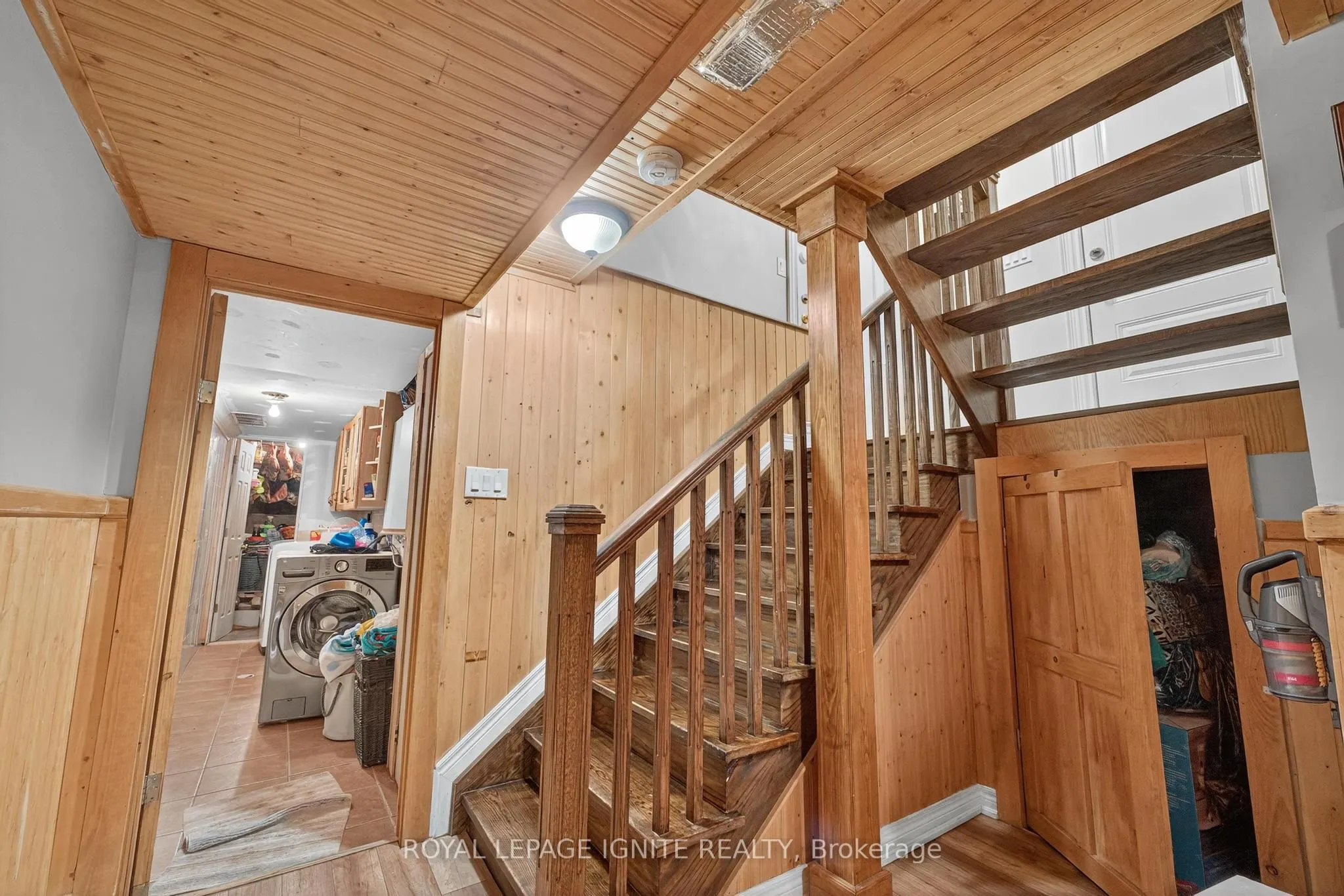 46 Lambton Avenue