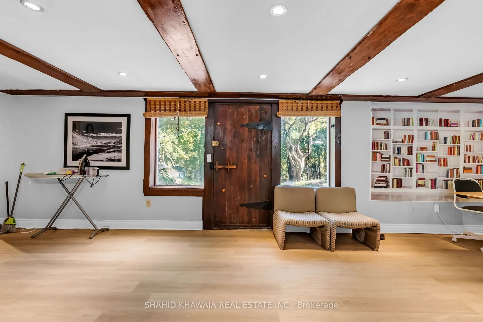 76 Ridge Drive