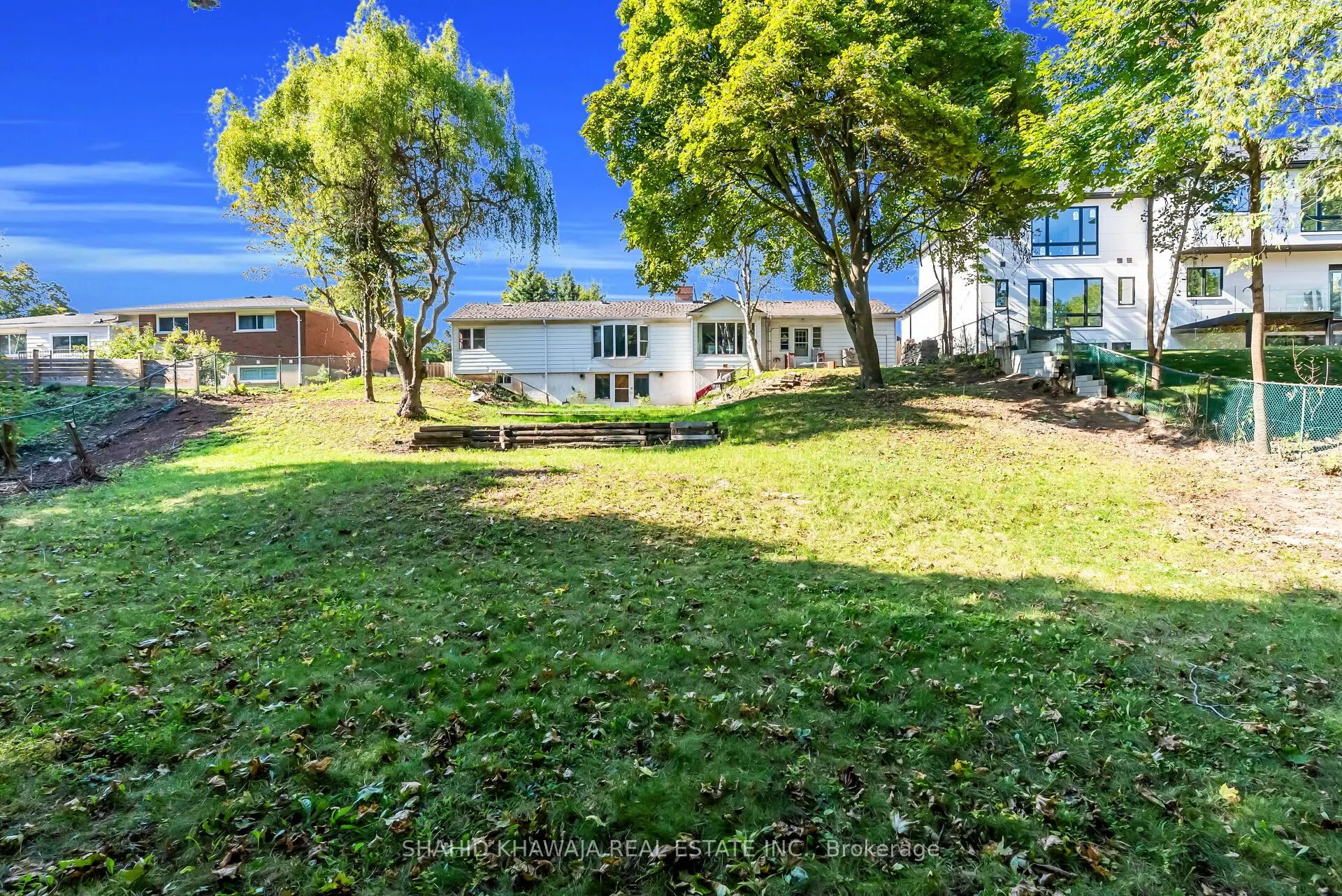 76 Ridge Drive