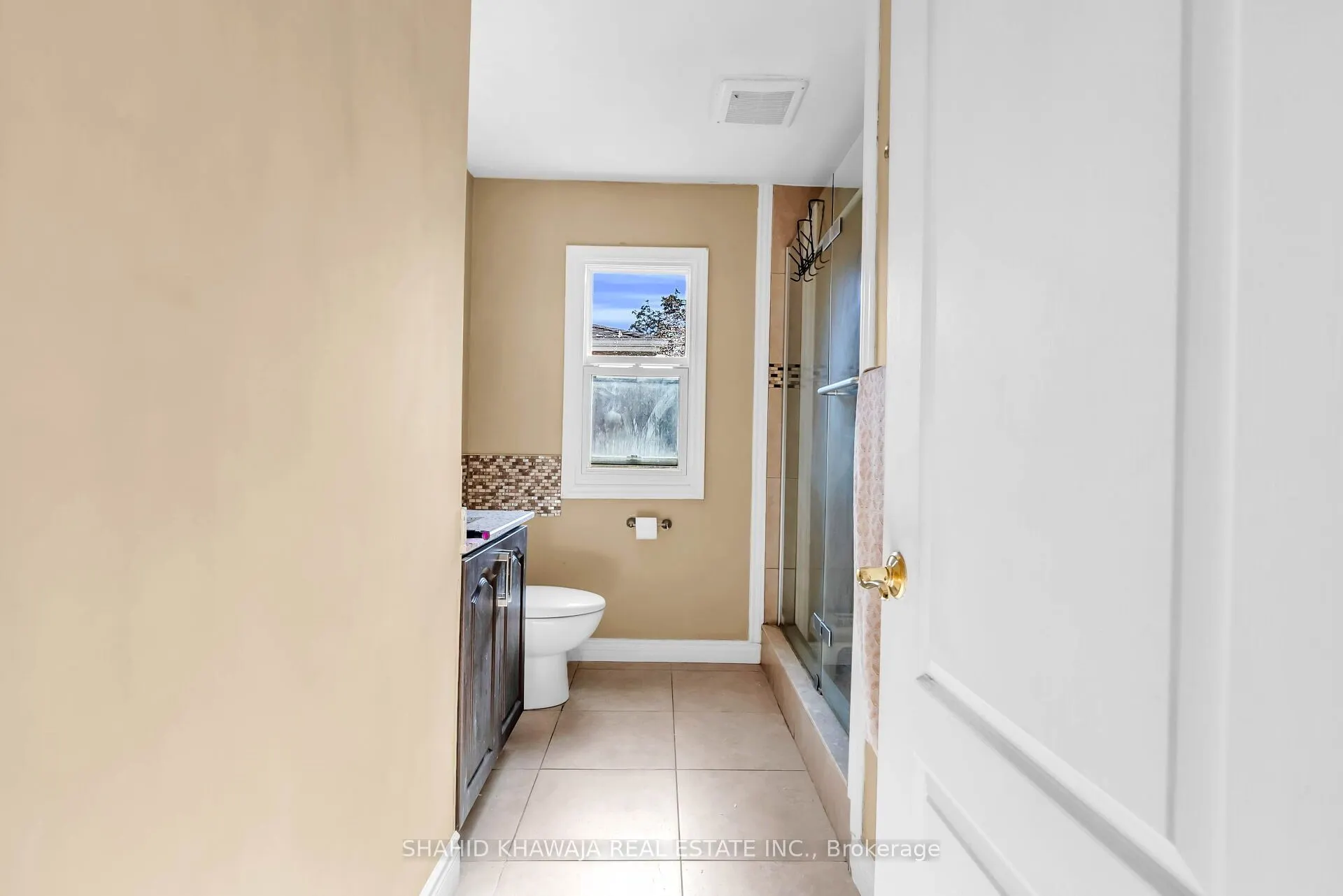 76 Ridge Drive