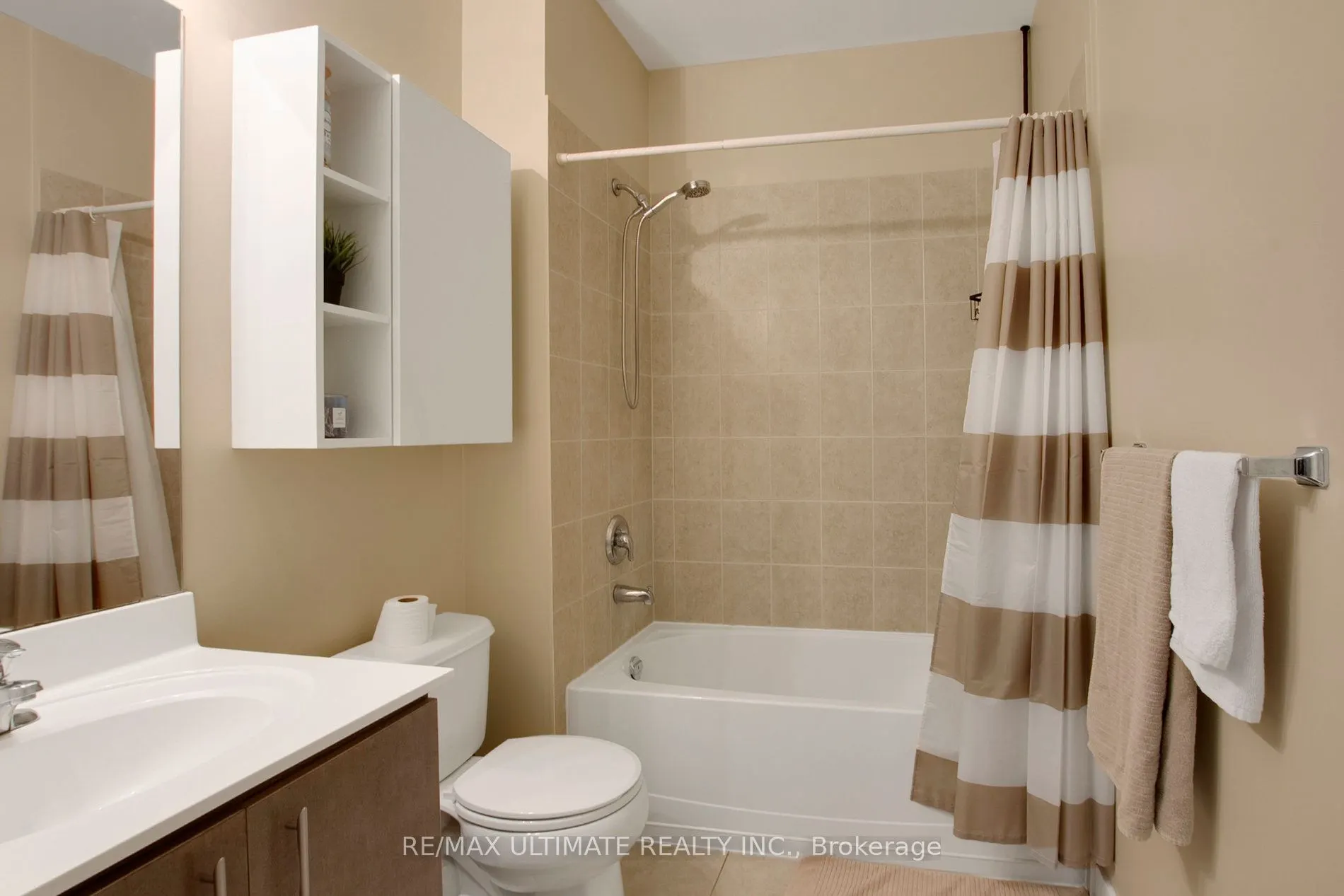 2 Fieldway Road, #912