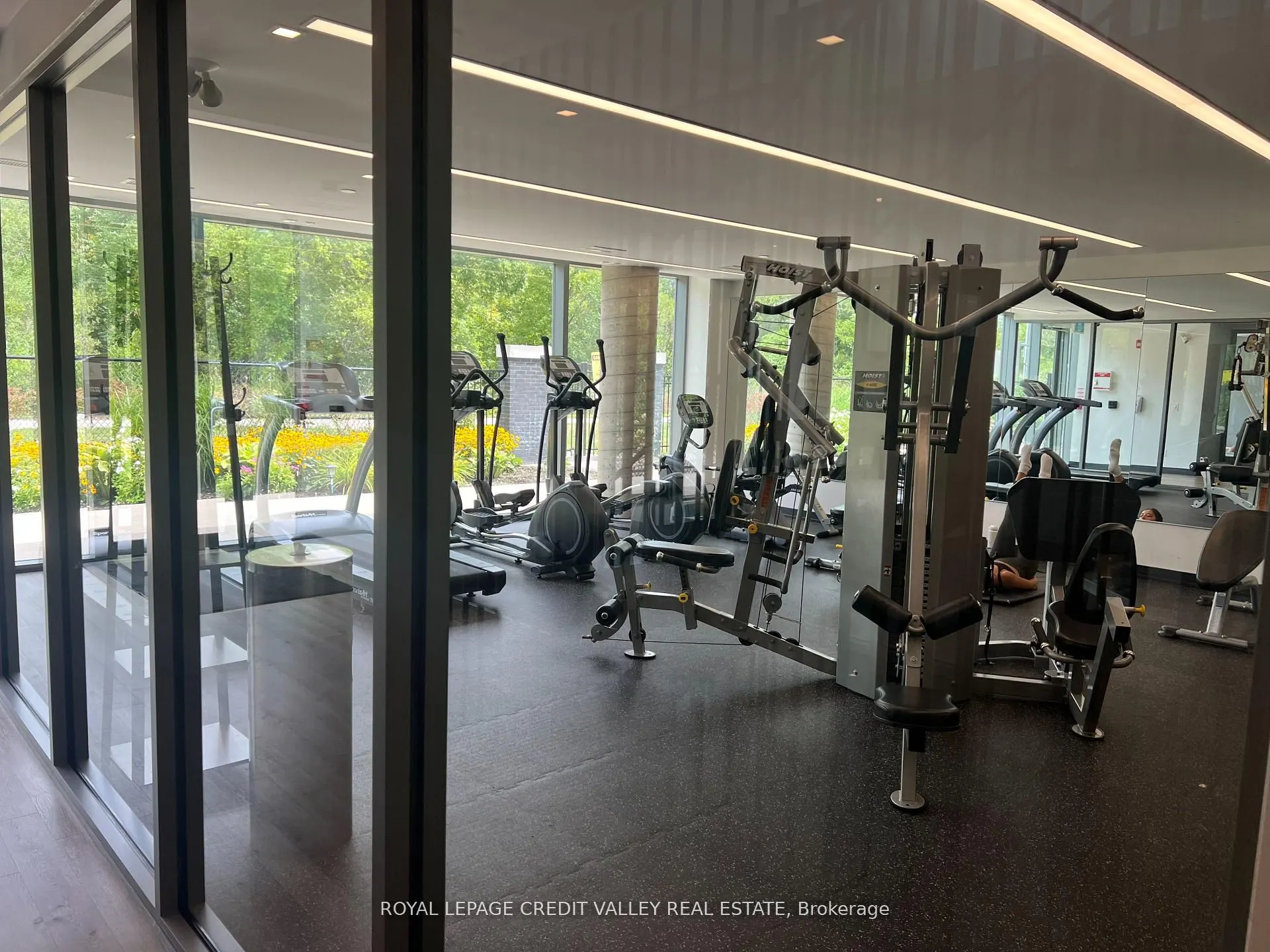 5220 Dundas Street, #D416
