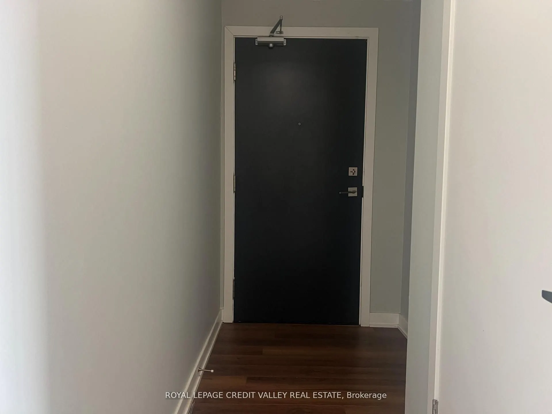 5220 Dundas Street, #D416