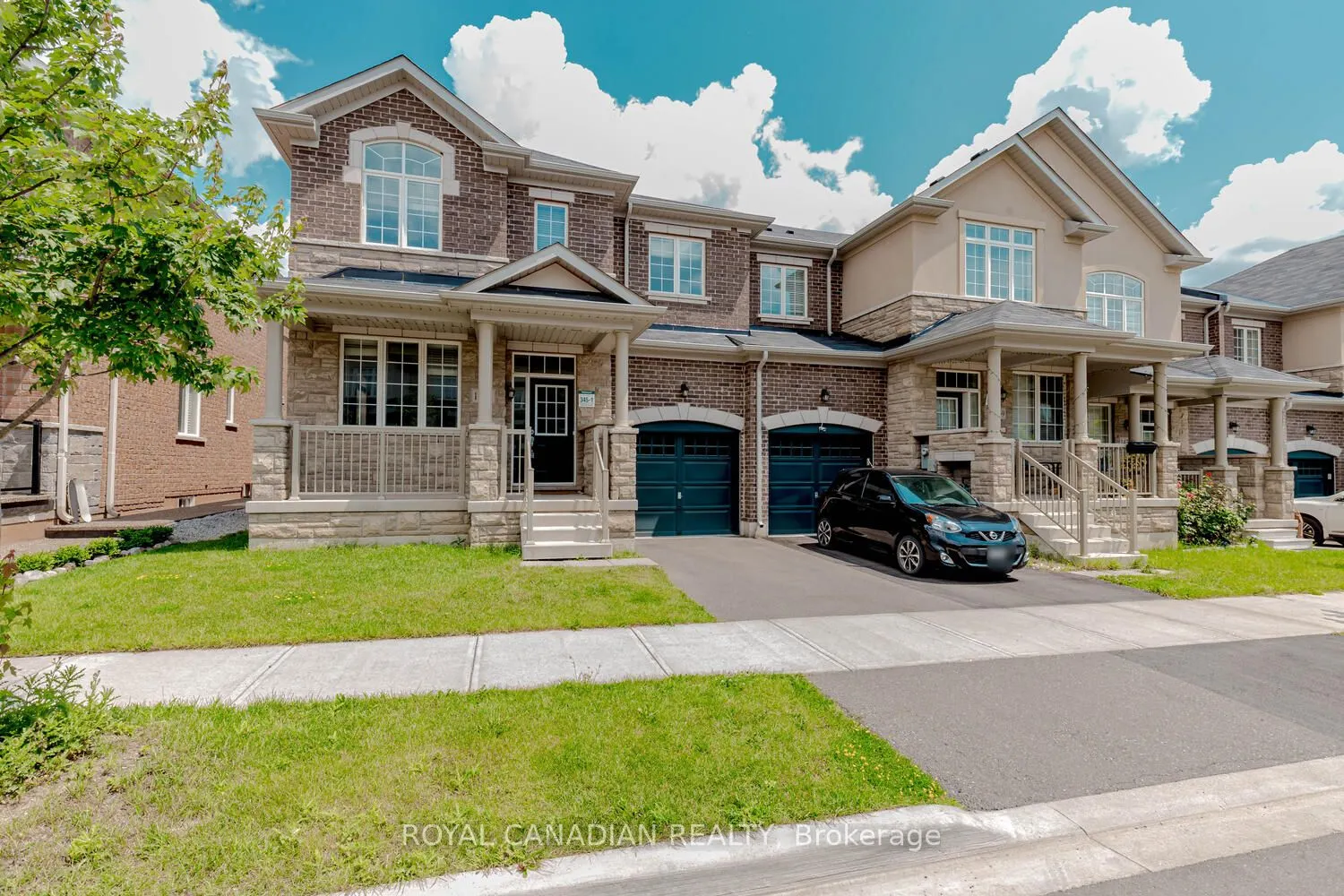 1467 Pratt Heights