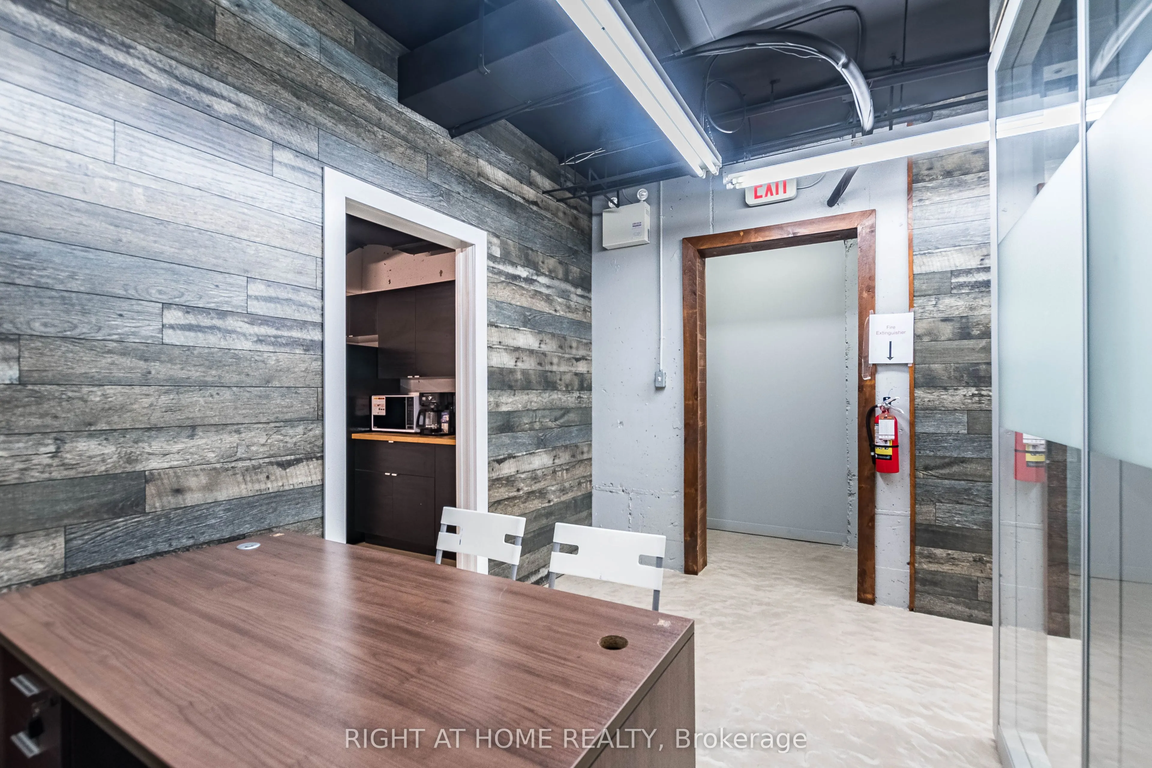 49 Hillcrest Avenue, #104