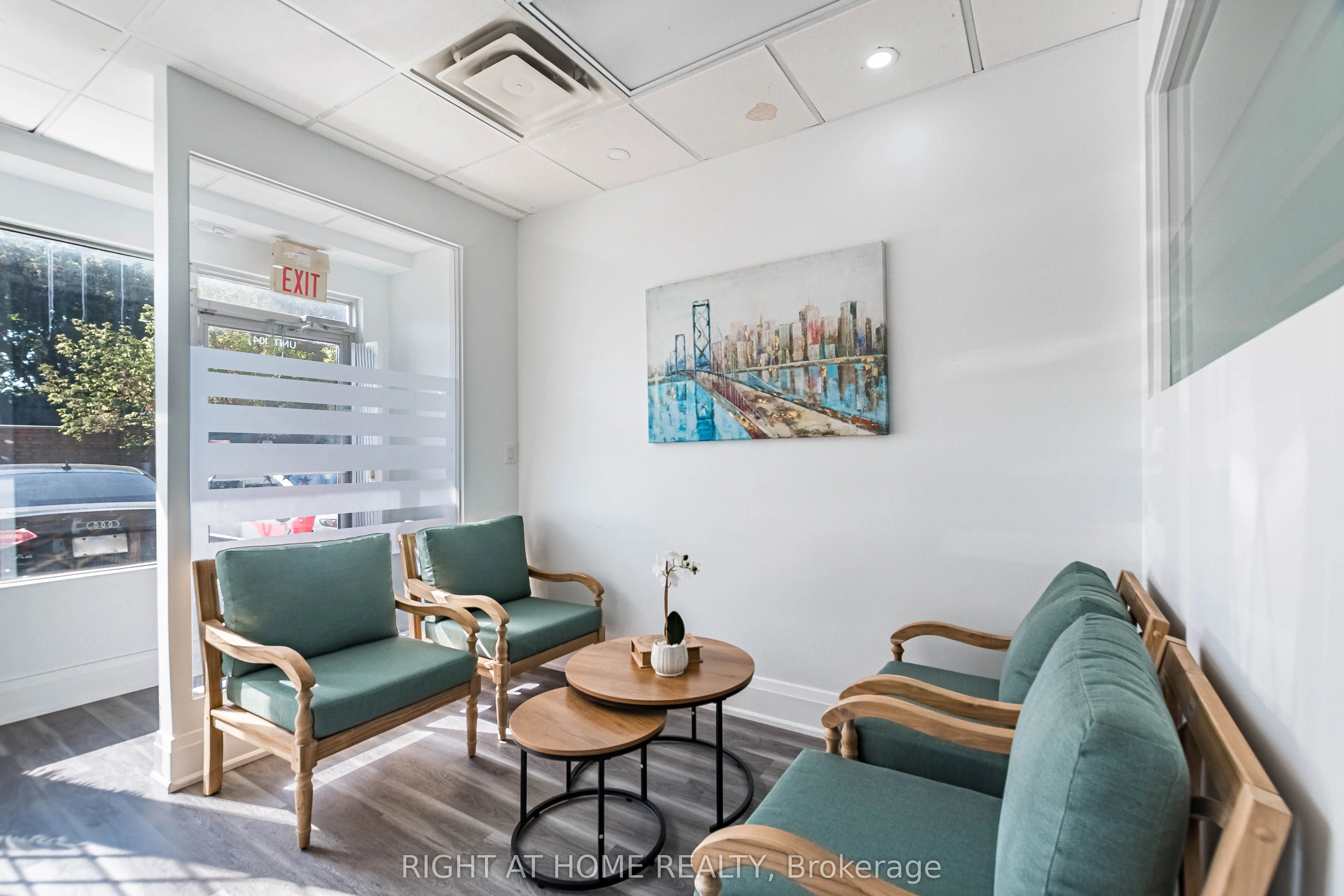 49 Hillcrest Avenue, #104