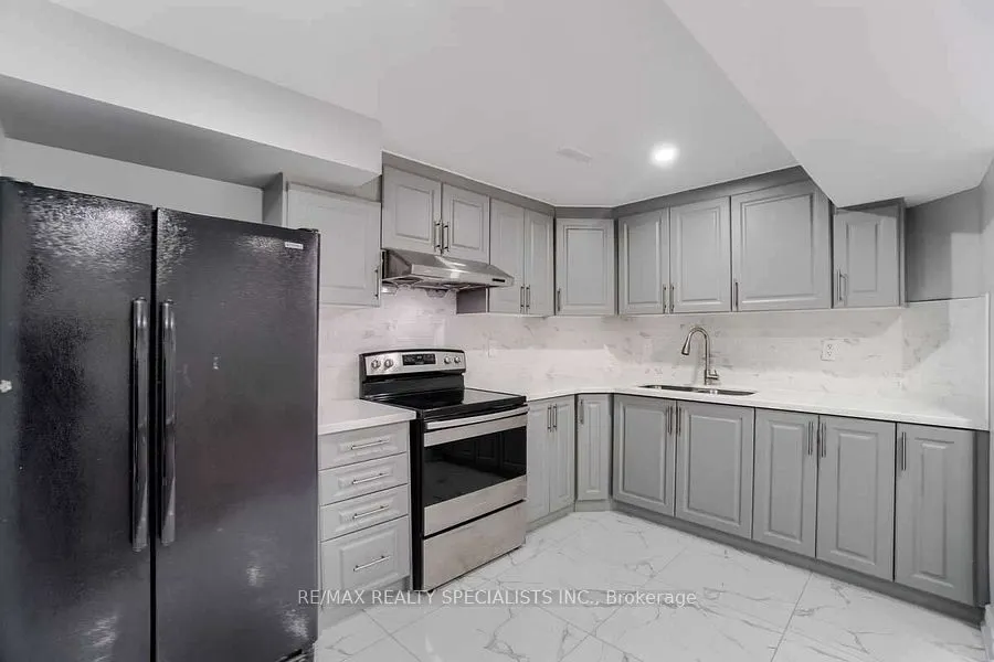 34 St. George's Place, #Bsmt