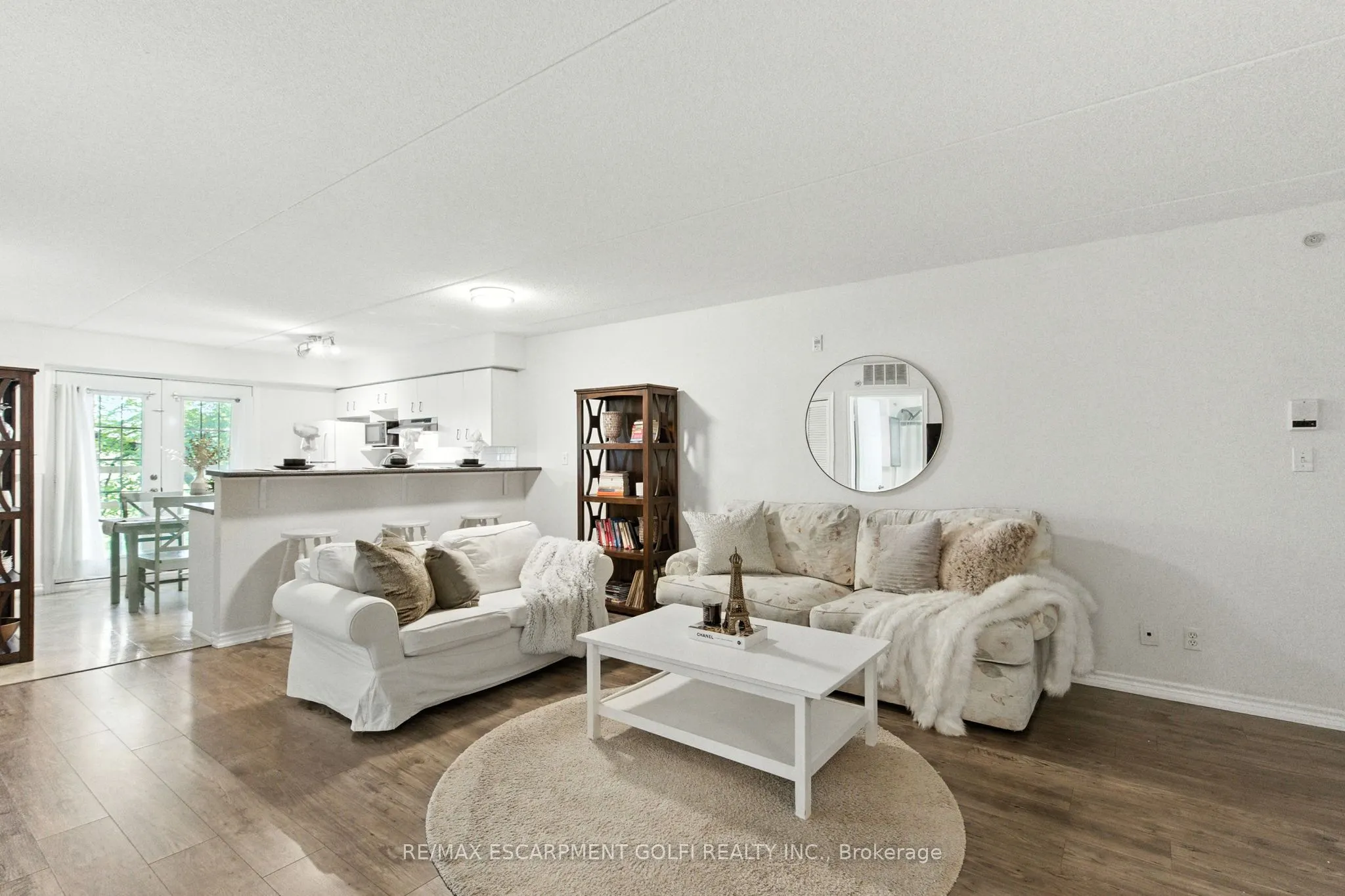 1490 Bishops Gate, #305