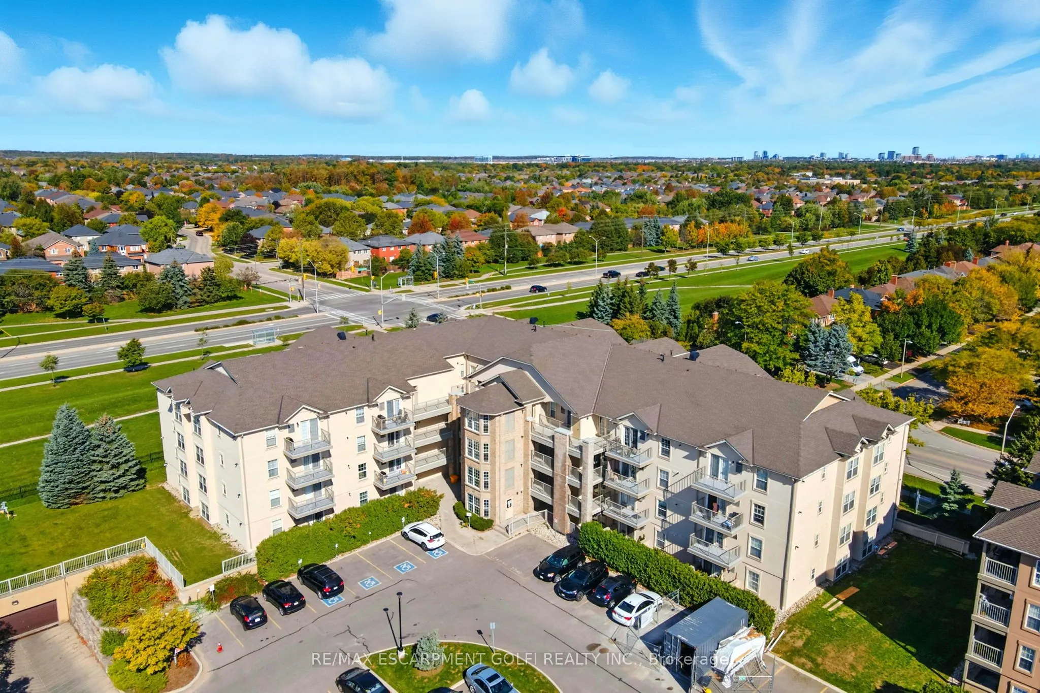 1490 Bishops Gate, #305