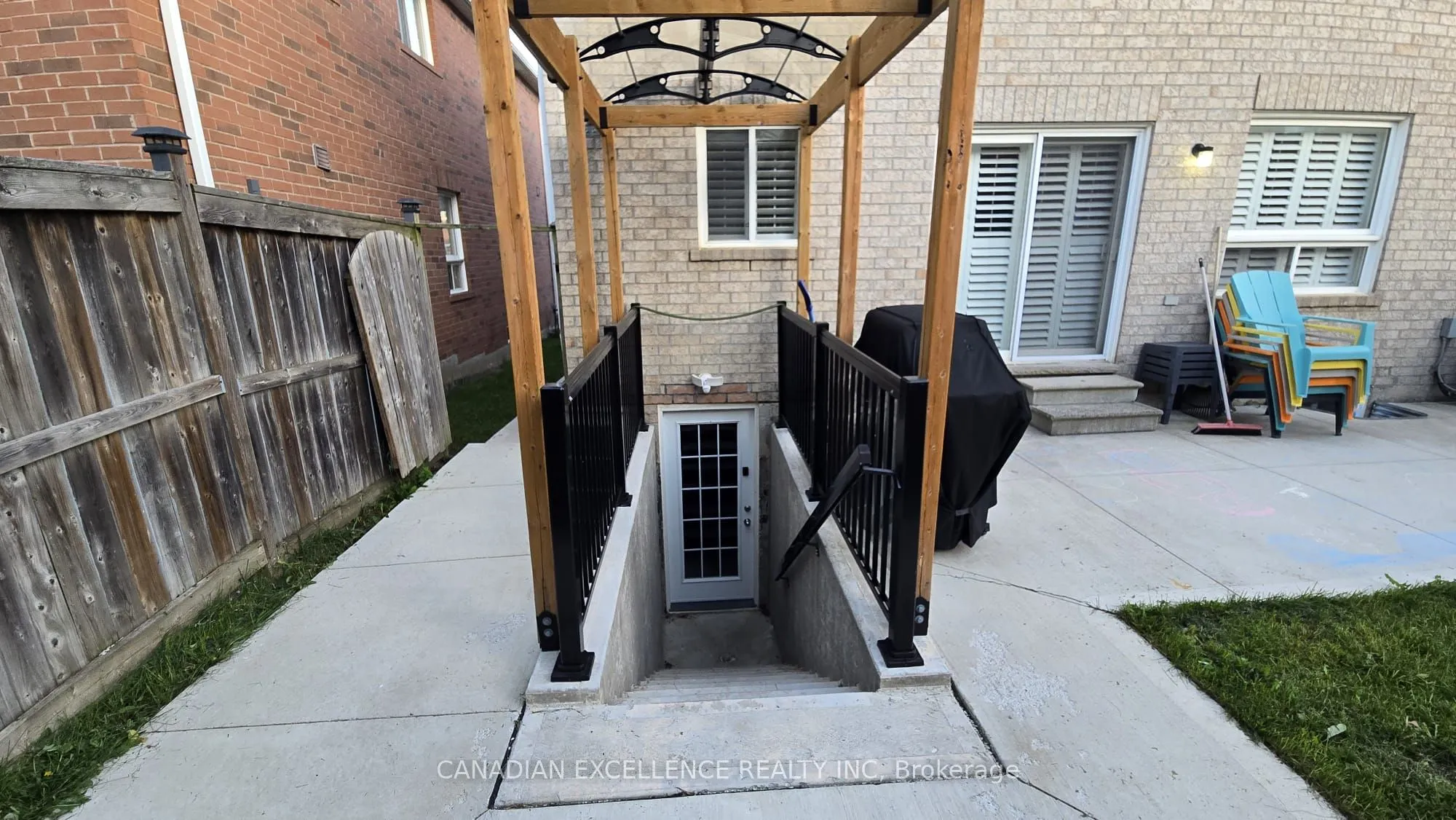 11 Lockheed (Basement) Crescent, #Basement