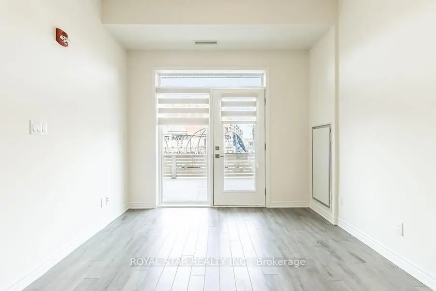 200 Lagerfeld Drive, #120