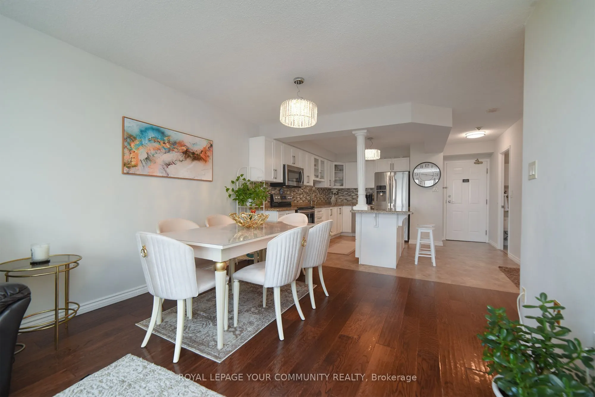 1270 Maple Crossing Boulevard, #1808