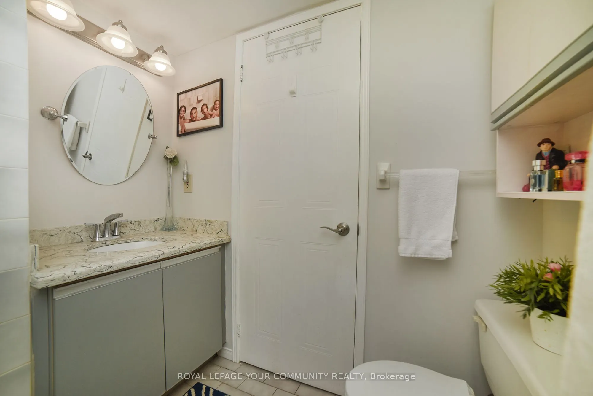 1270 Maple Crossing Boulevard, #1808