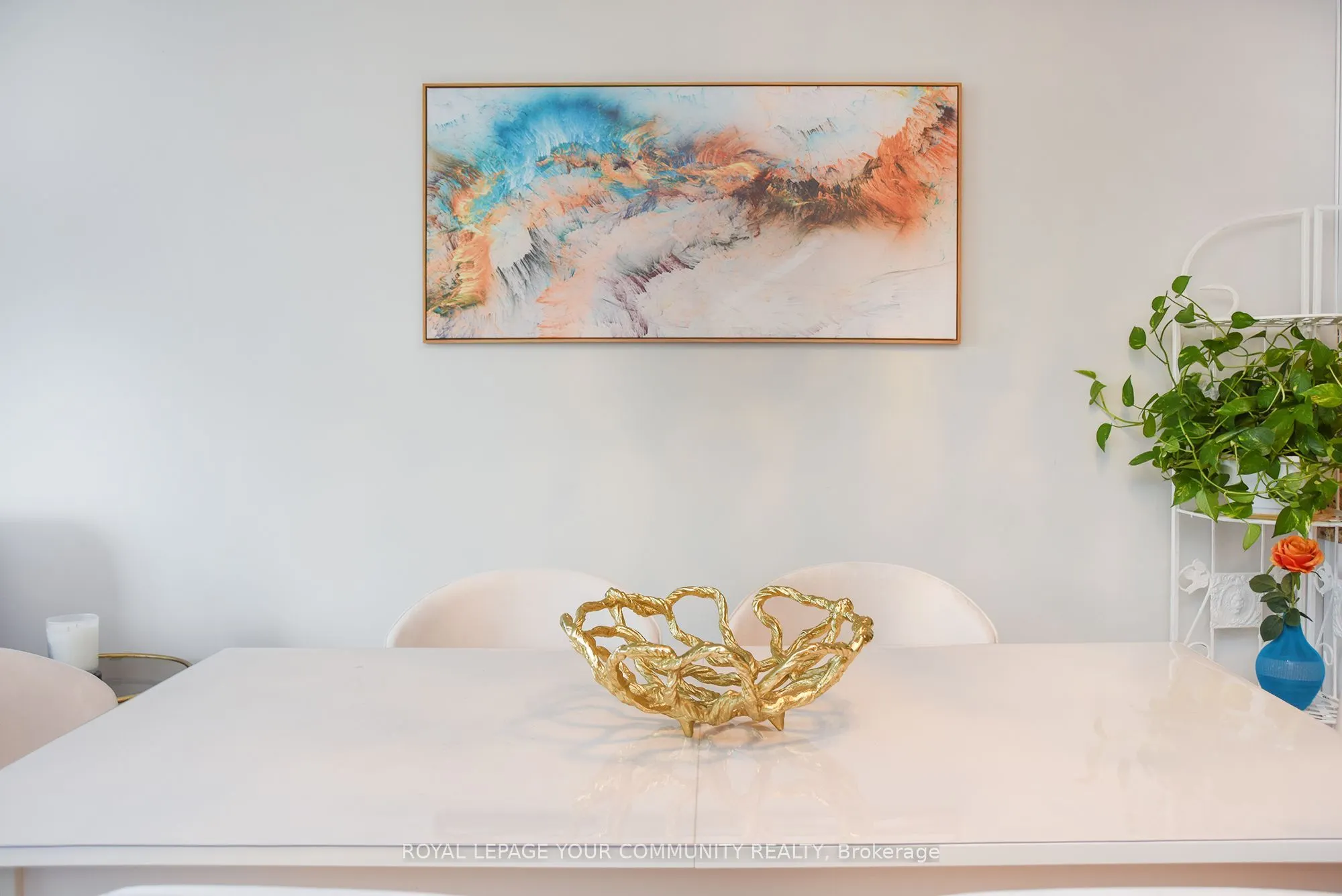 1270 Maple Crossing Boulevard, #1808