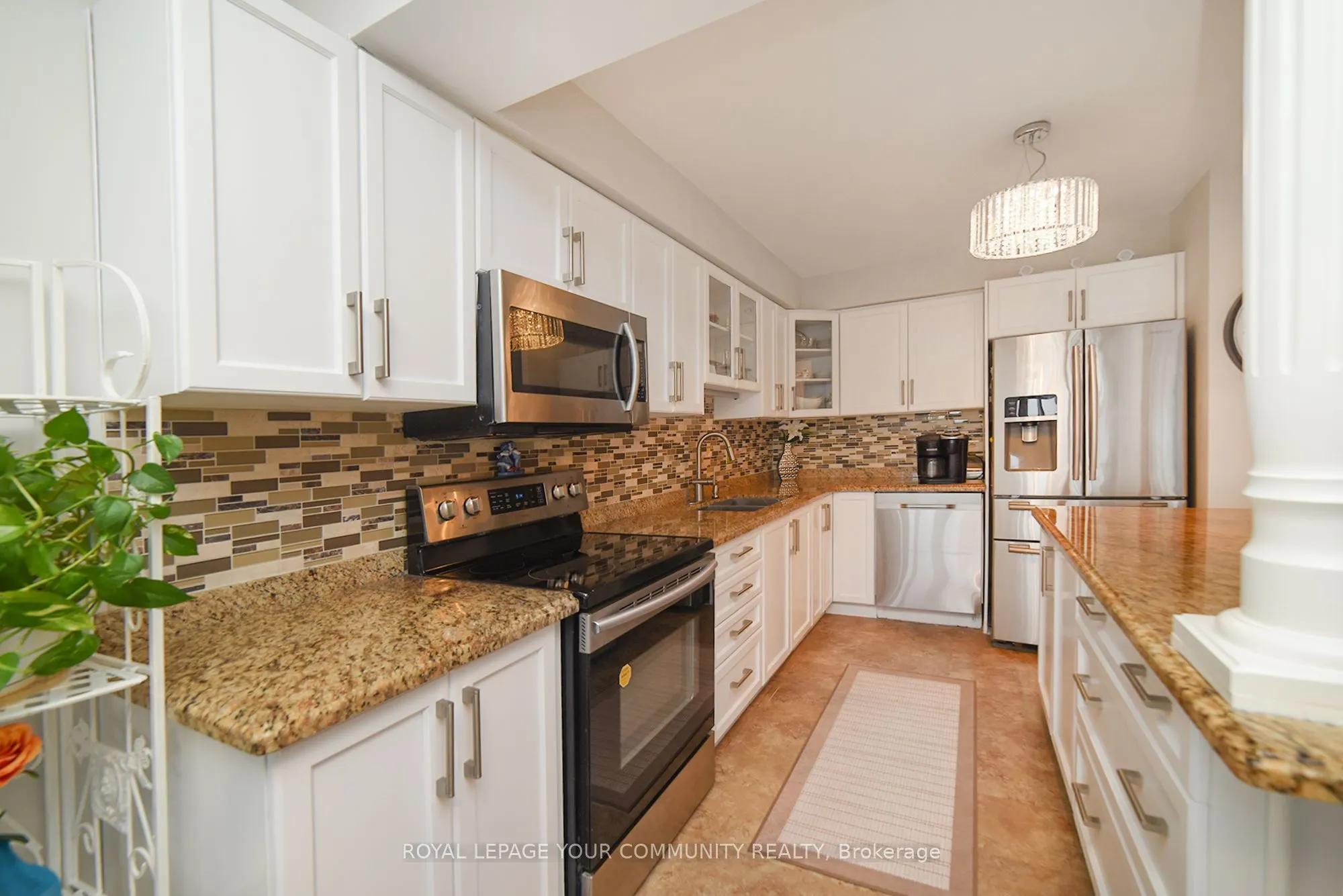 1270 Maple Crossing Boulevard, #1808