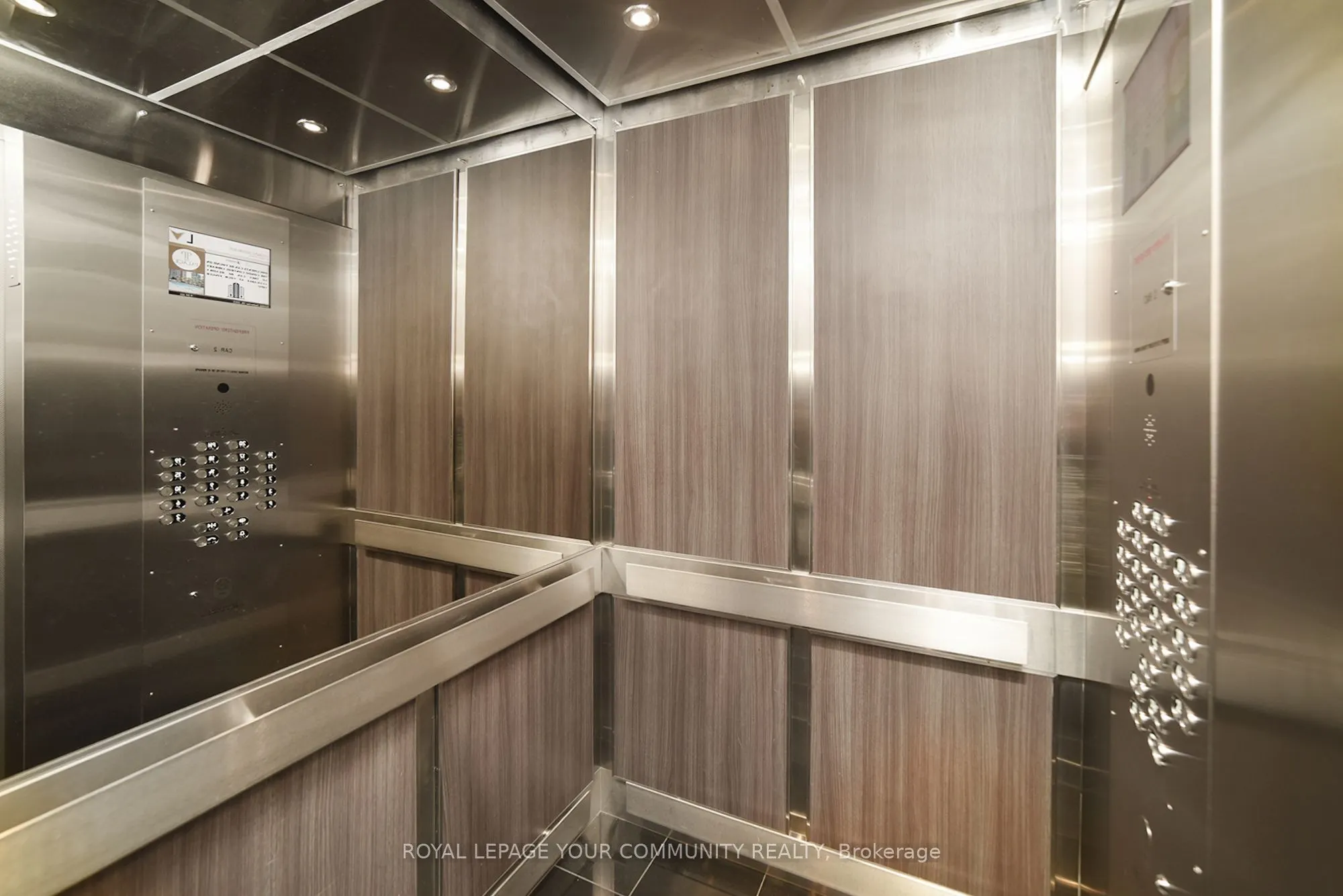 1270 Maple Crossing Boulevard, #1808