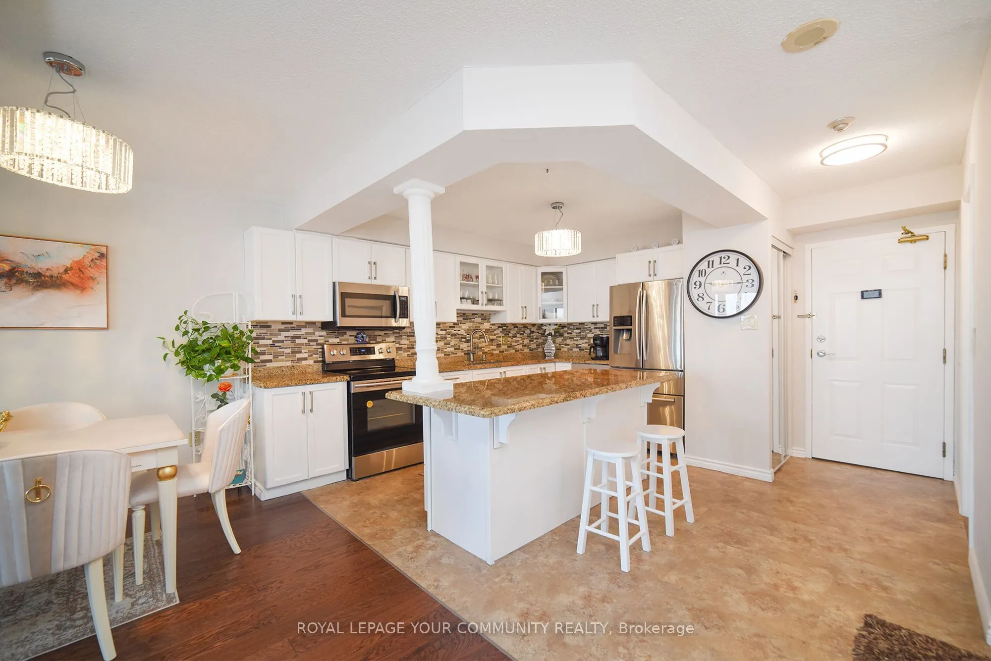 1270 Maple Crossing Boulevard, #1808