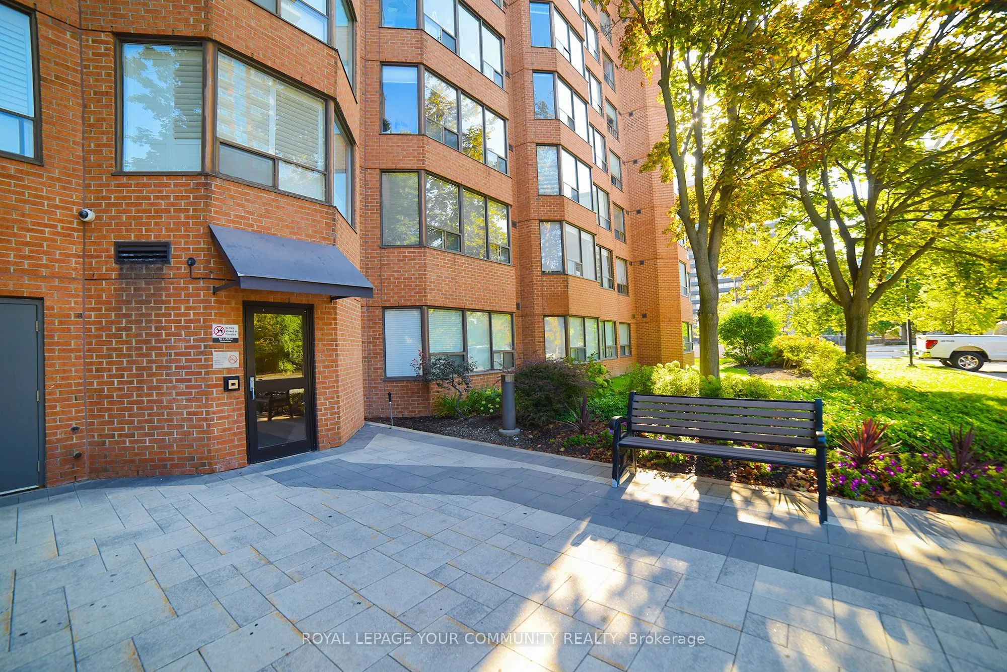 1270 Maple Crossing Boulevard, #1808