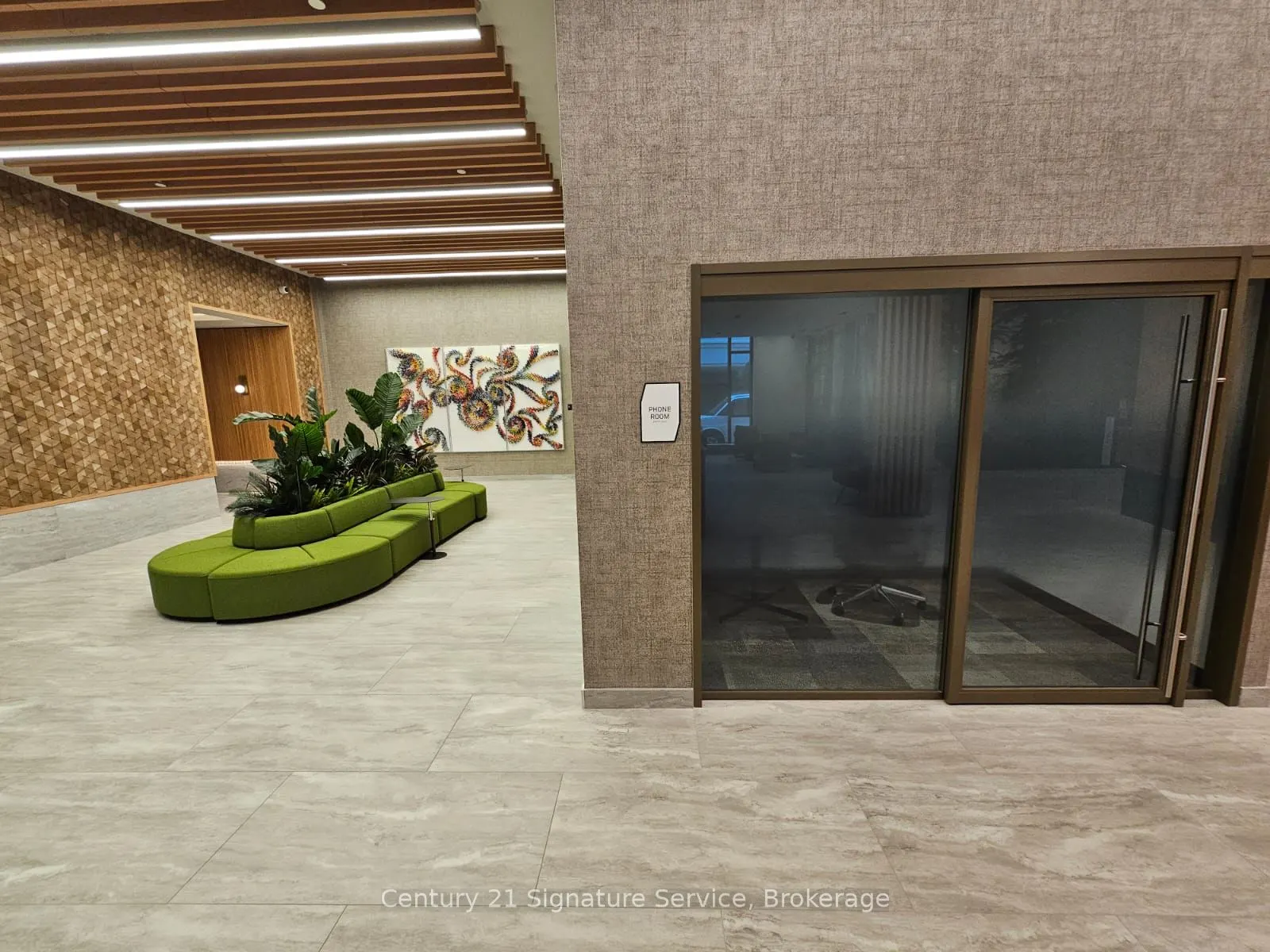2485 Eglinton Avenue W, #507