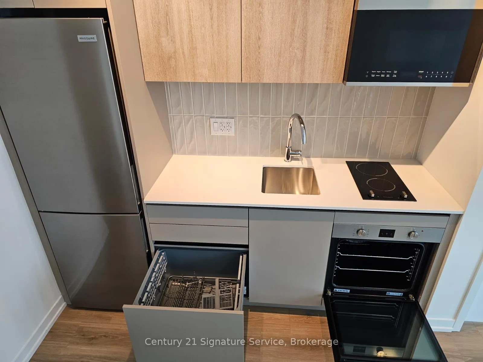 2485 Eglinton Avenue W, #507