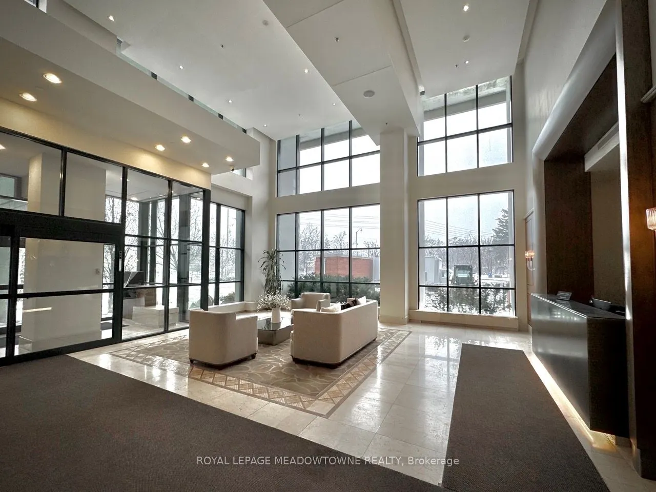 100 John Street, #403