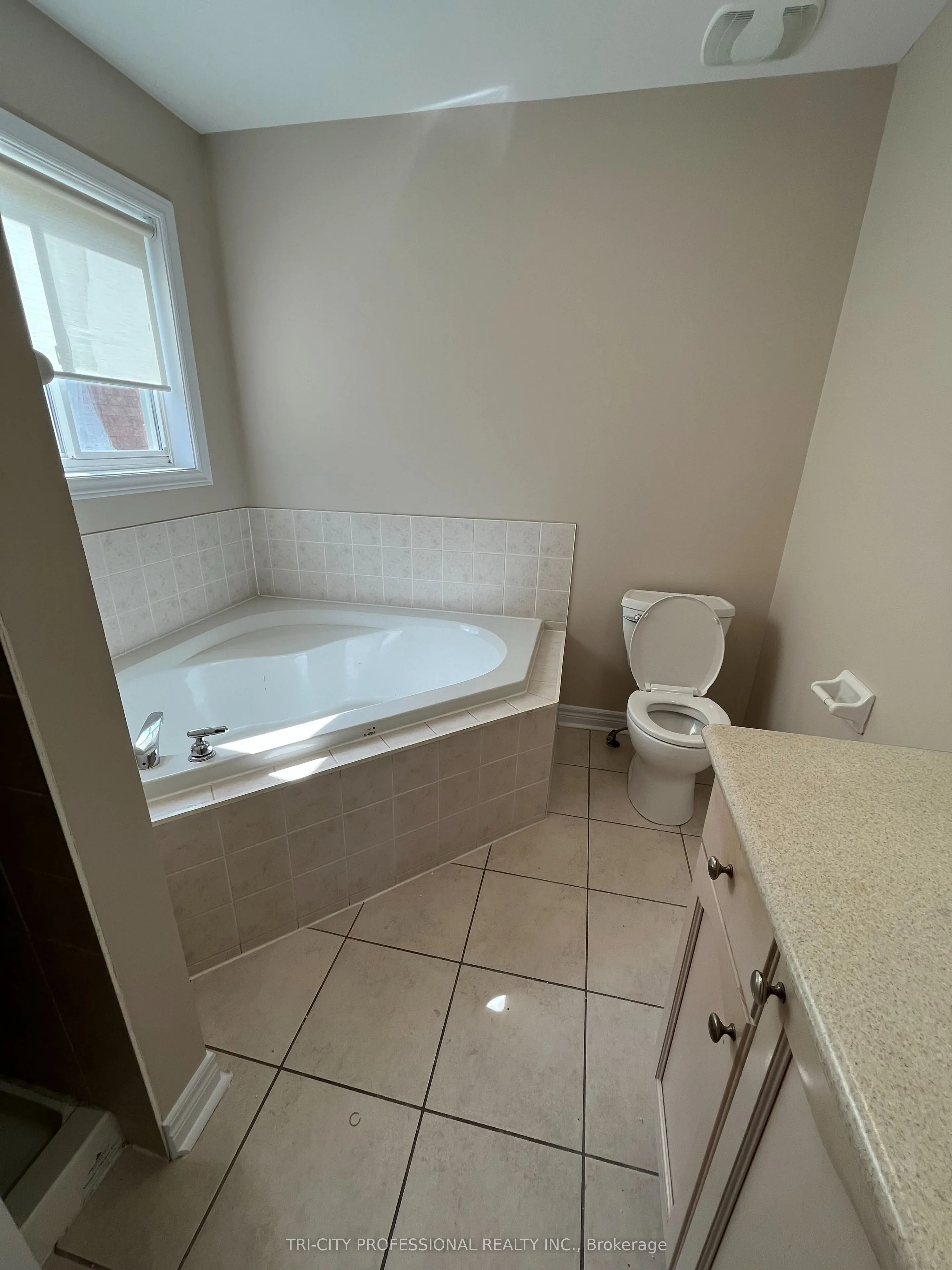 78 Ashdale Road