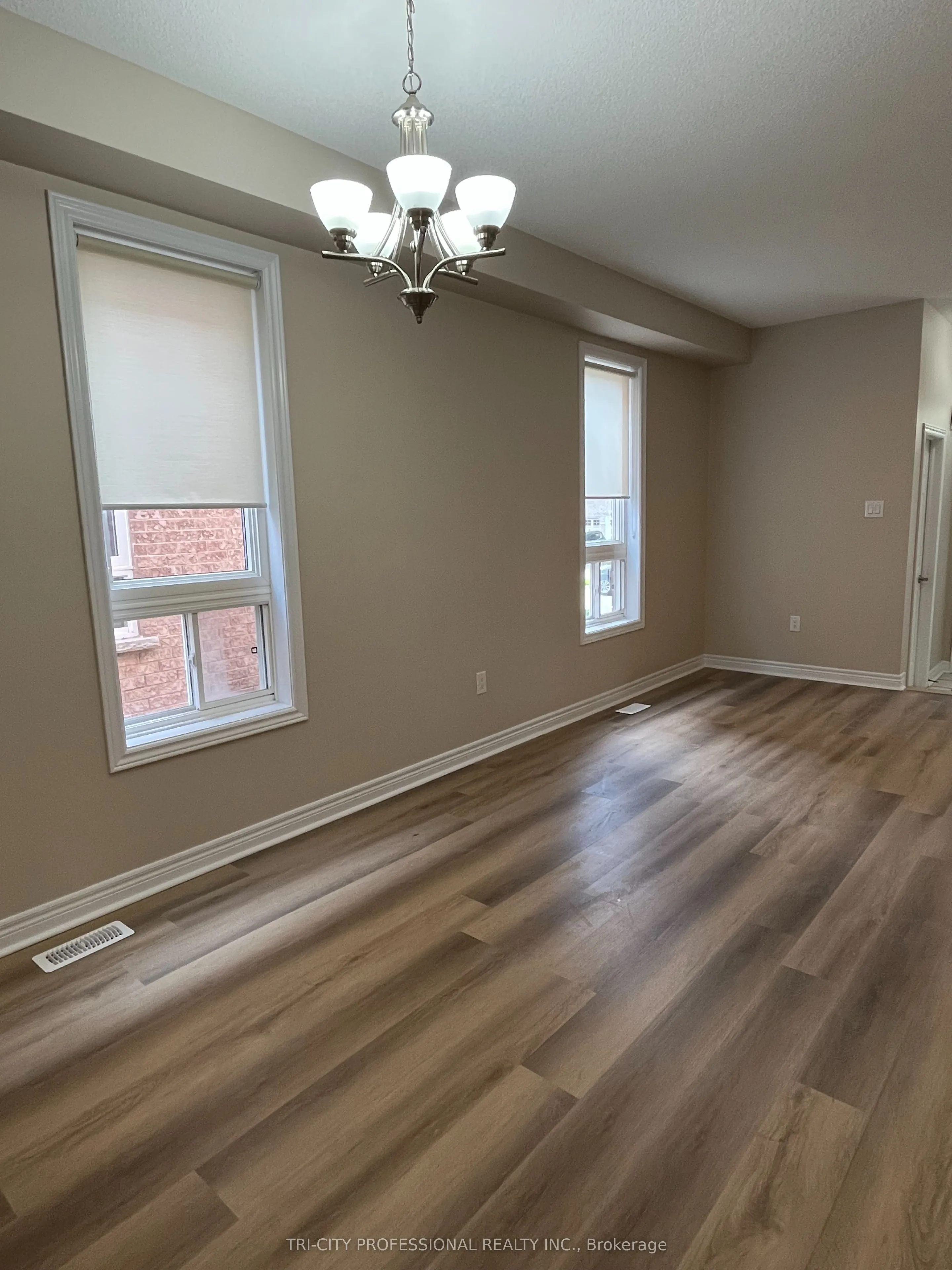 78 Ashdale Road