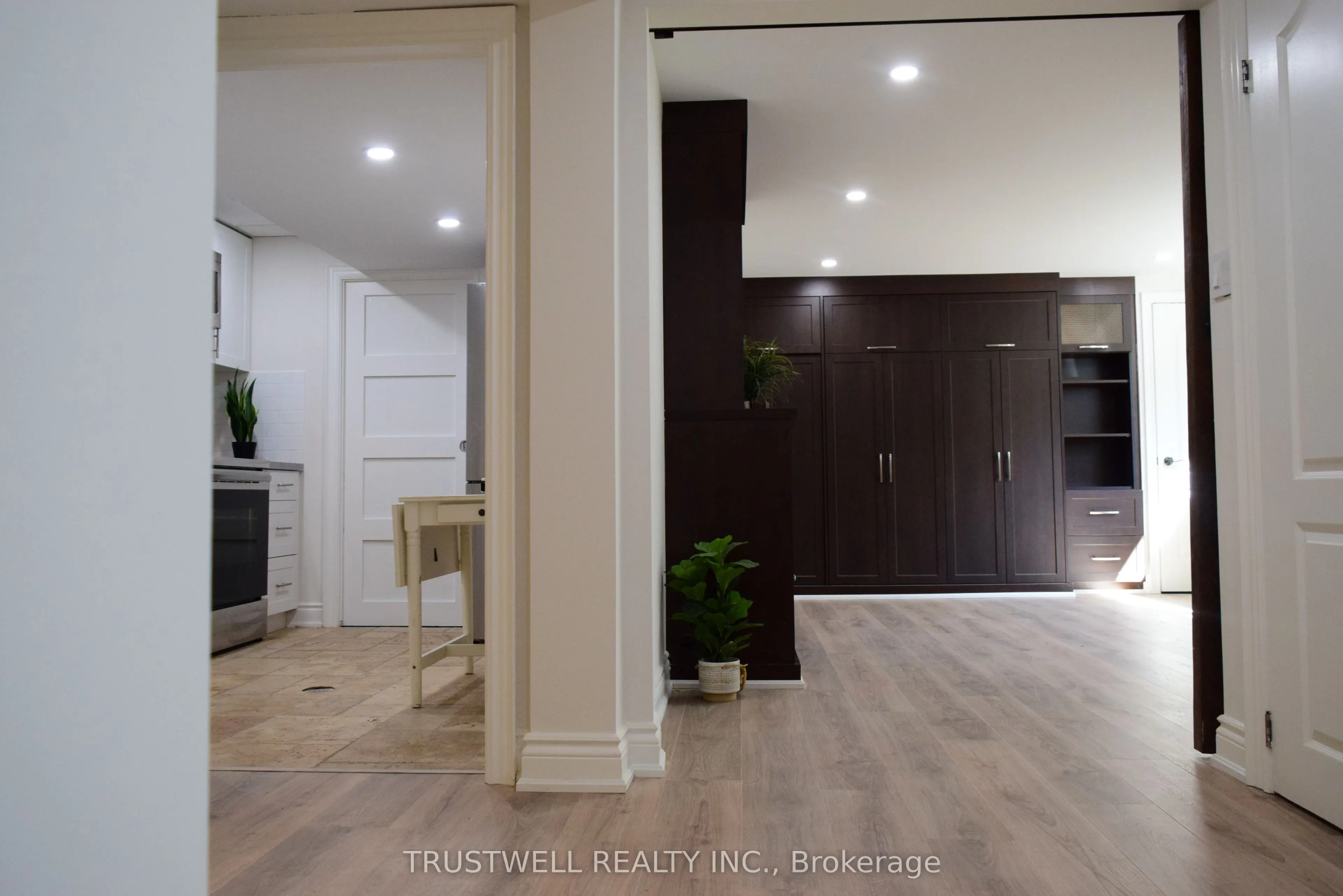 1633 Sunnycove Drive