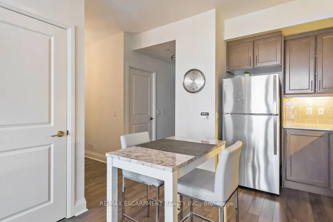 15 Zorra Street, #1608