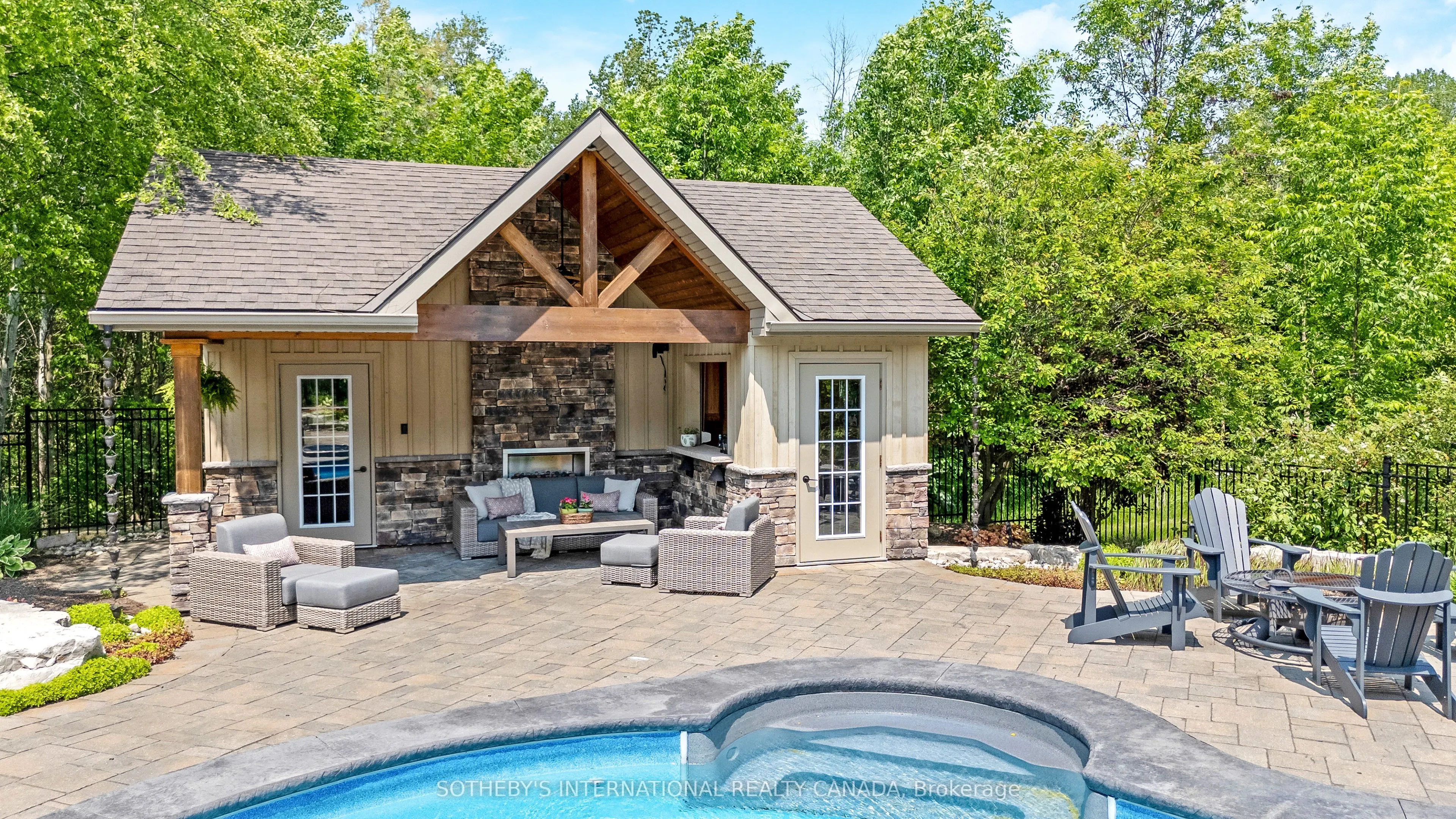 11375 Taylor Court