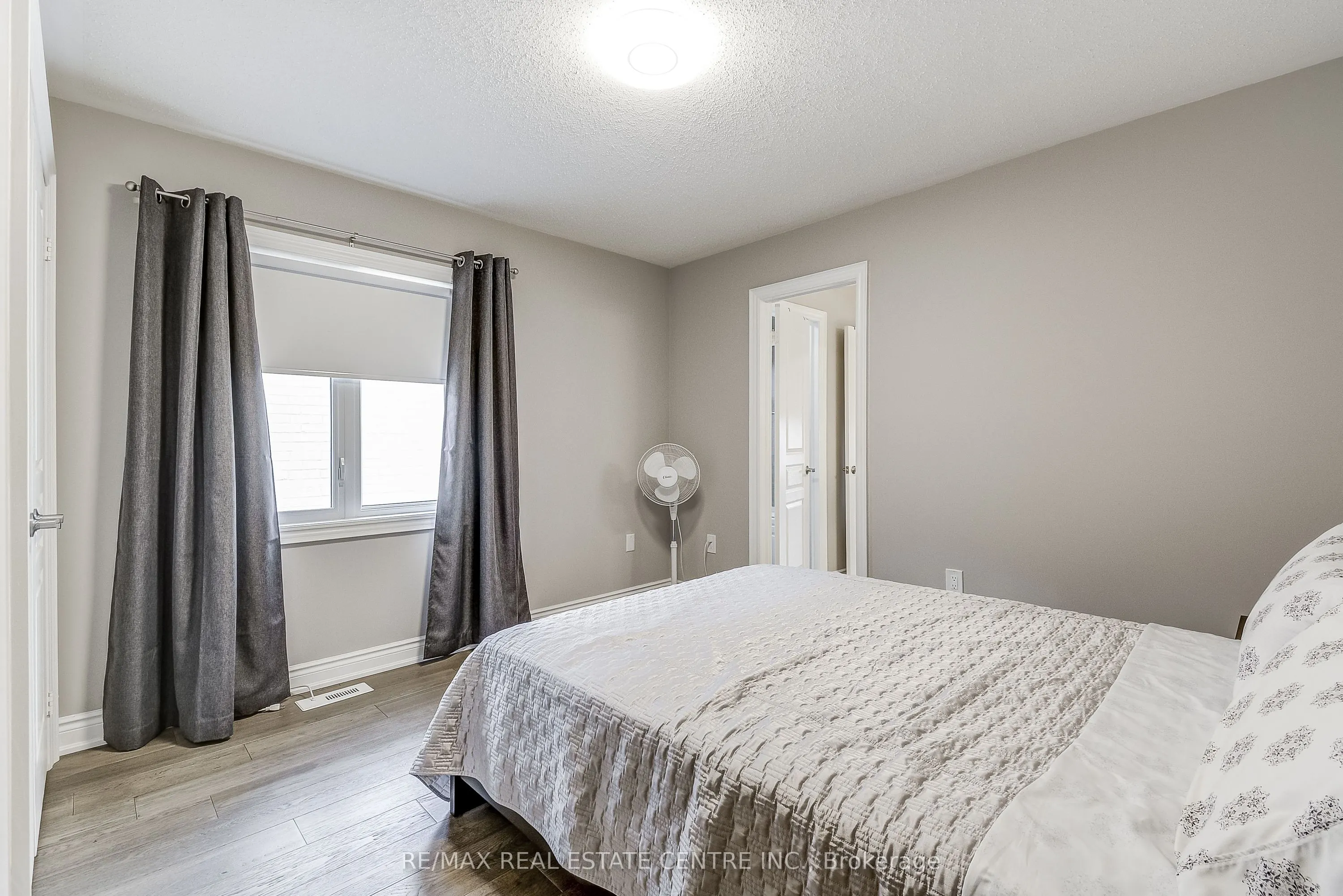1578 Leger Way