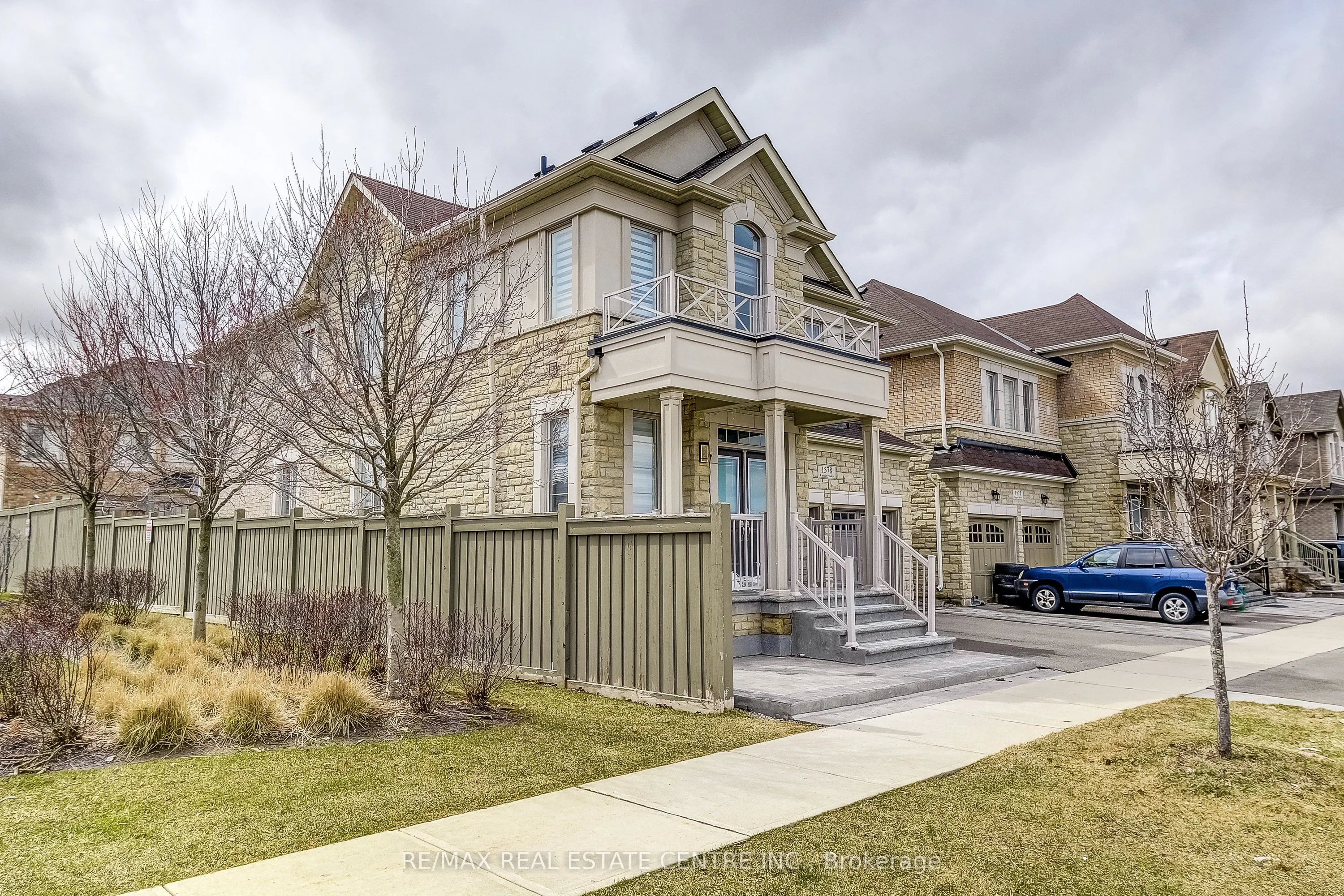 1578 Leger Way