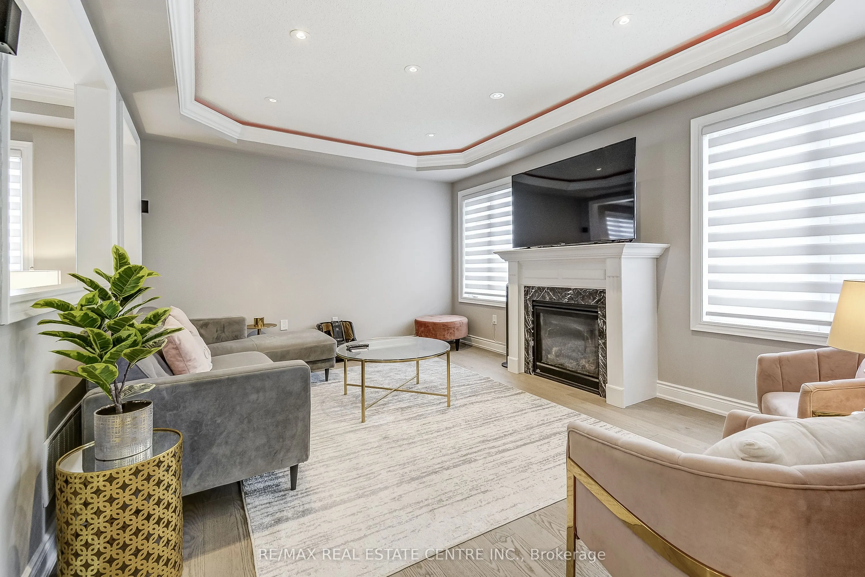 1578 Leger Way