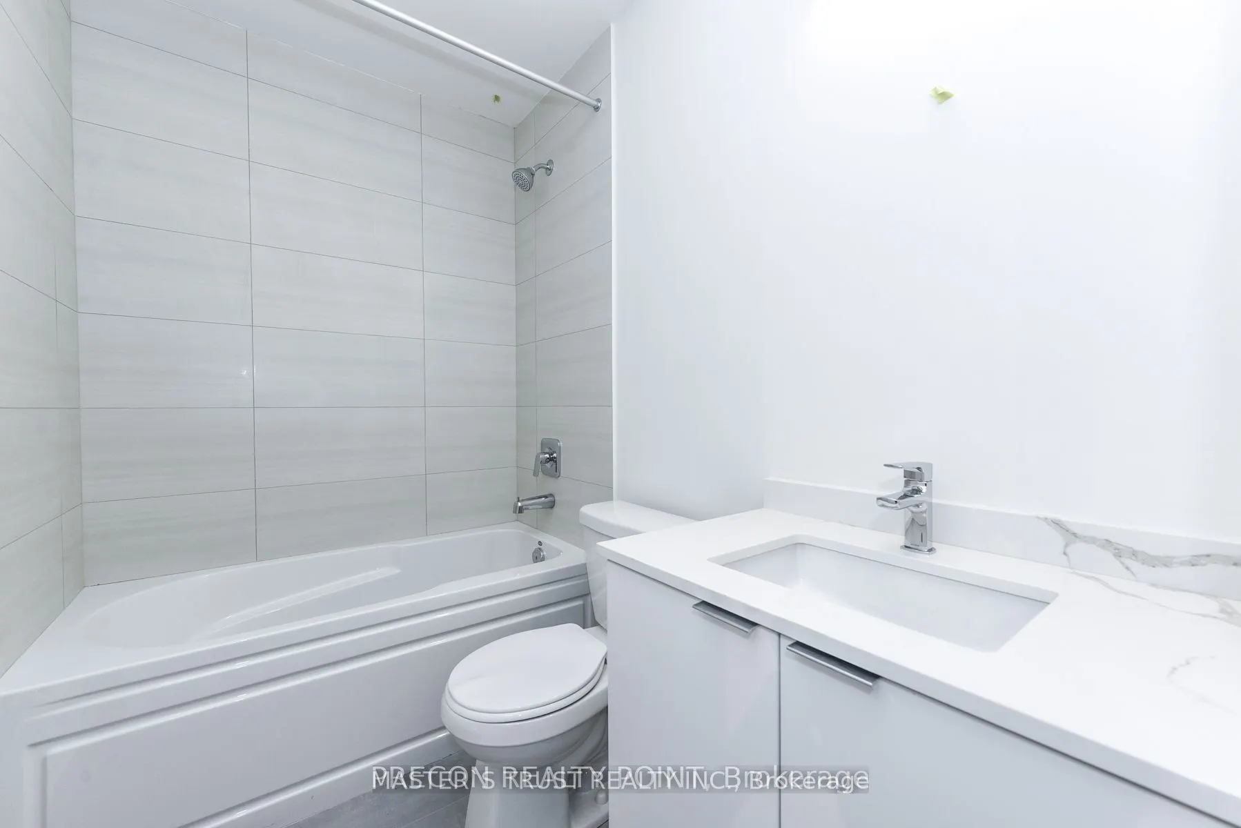 15 Watergarden Drive, #1305