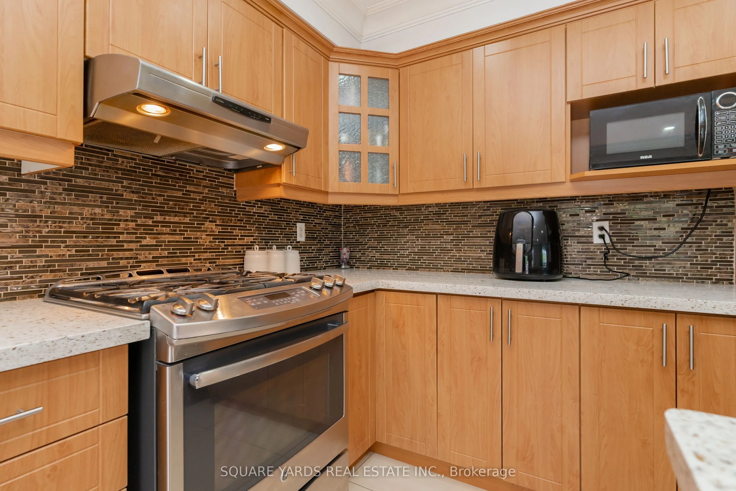 337 Brisdale Drive