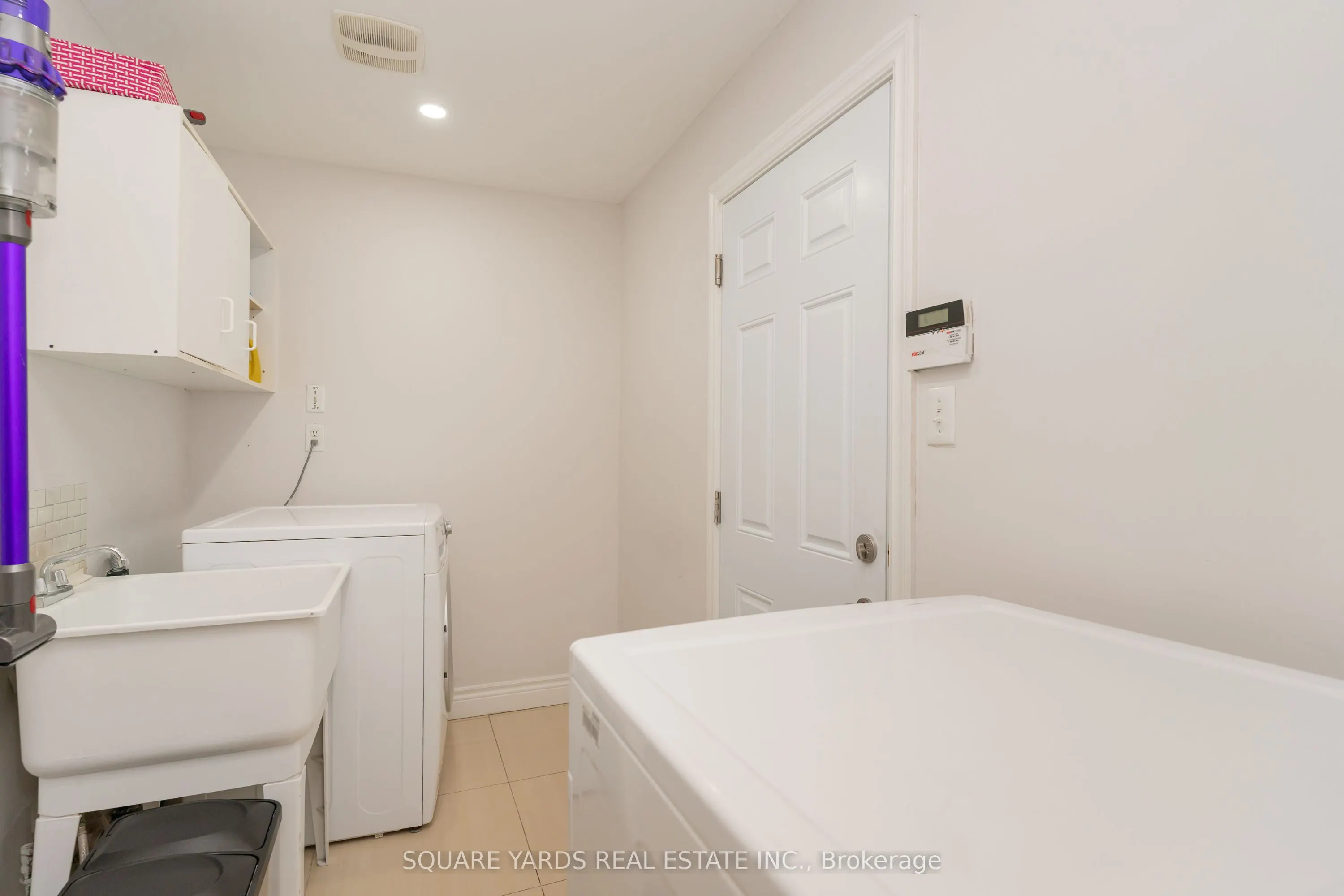 337 Brisdale Drive