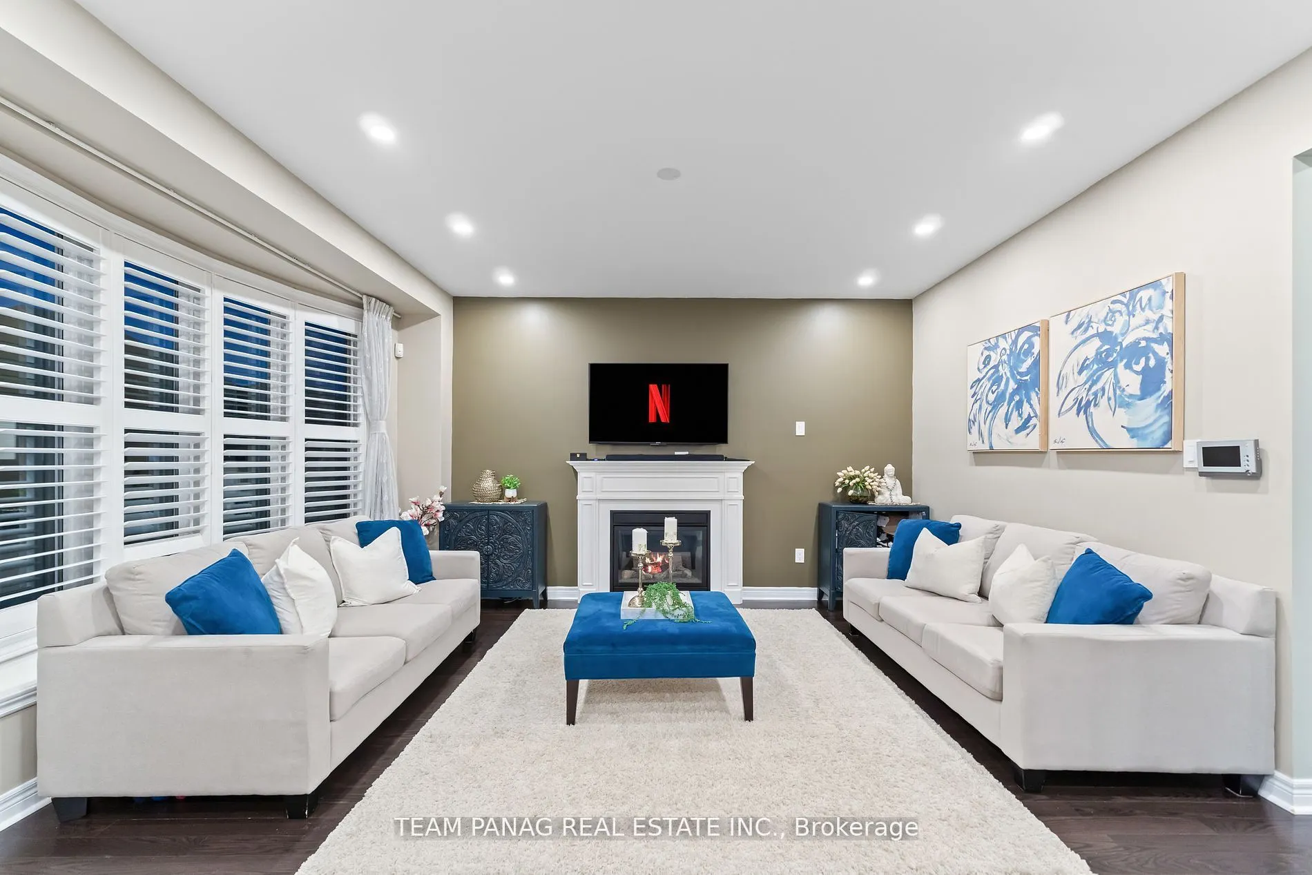 22 Cedarsprings Way