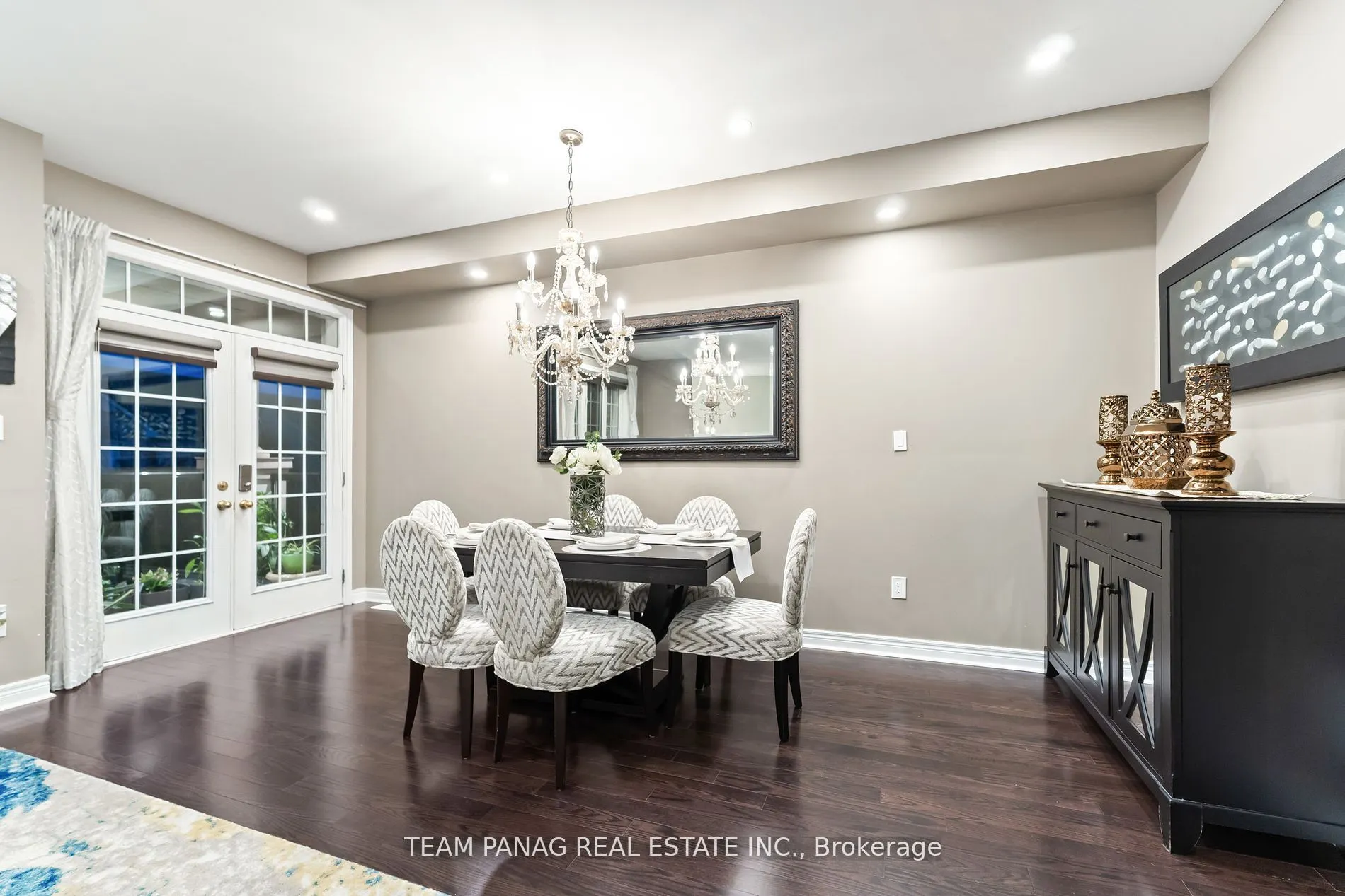 22 Cedarsprings Way