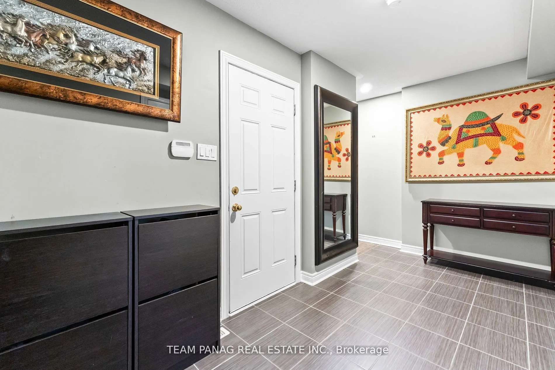 22 Cedarsprings Way