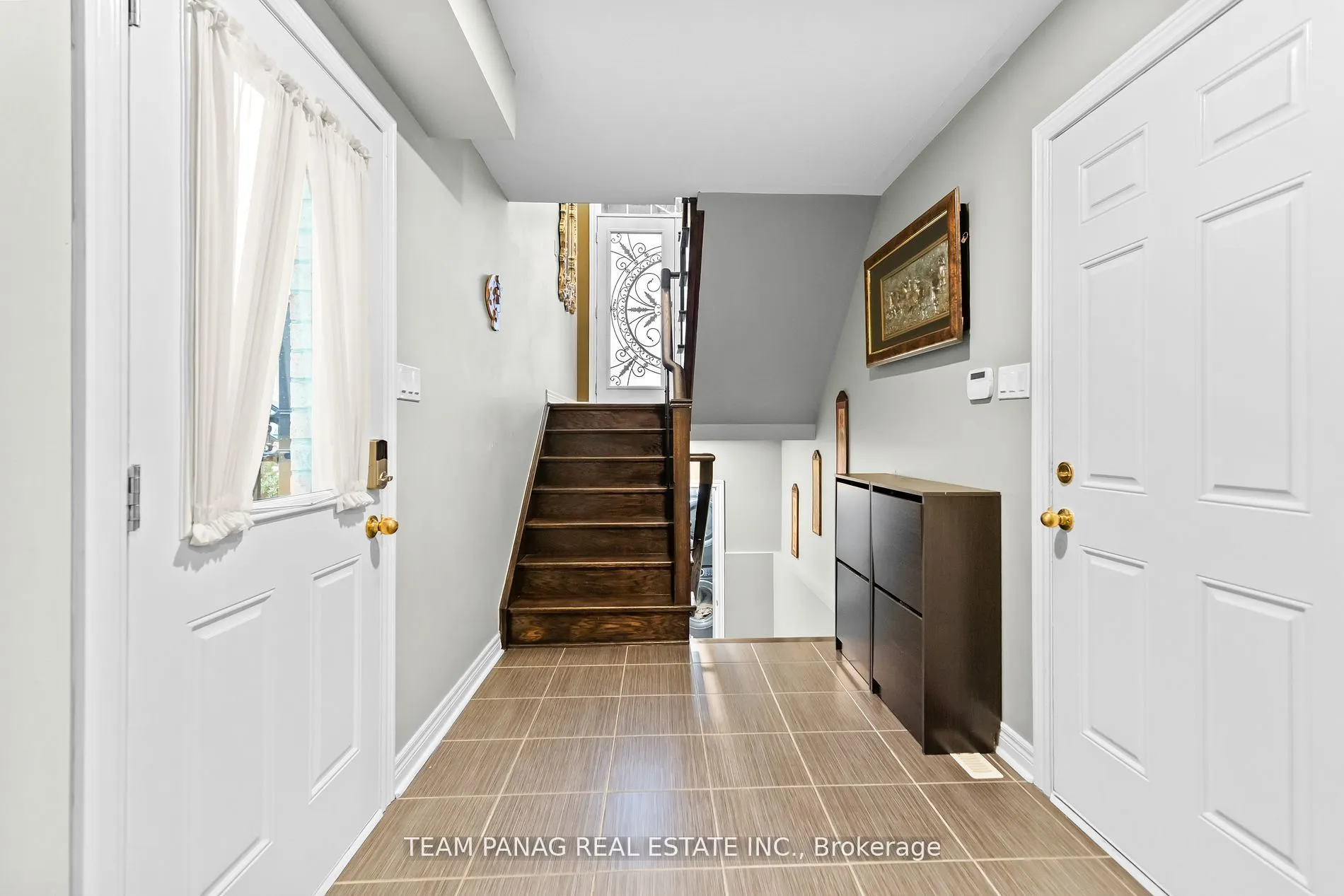 22 Cedarsprings Way