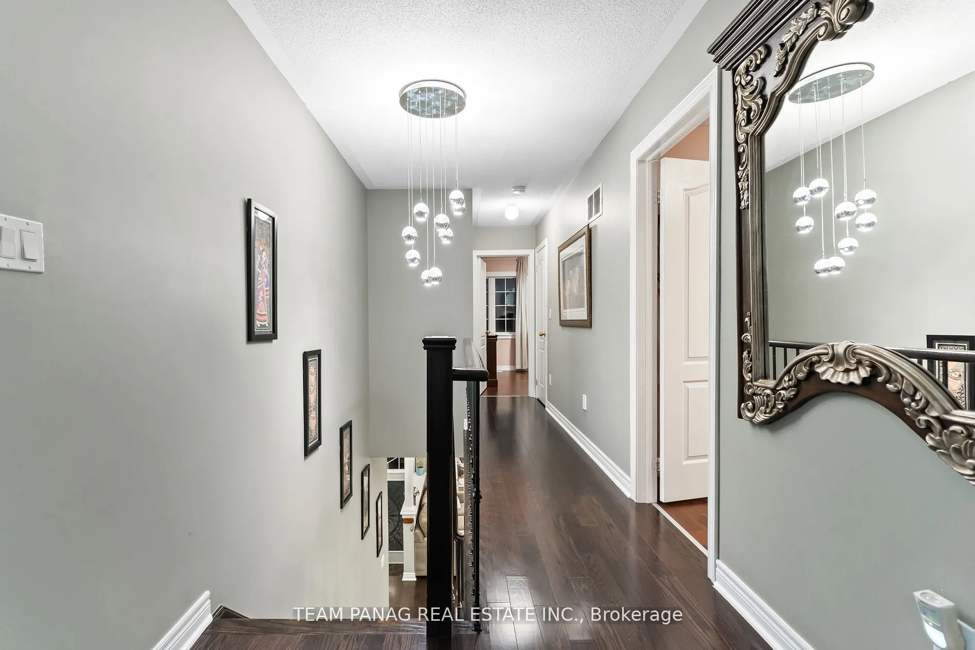 22 Cedarsprings Way