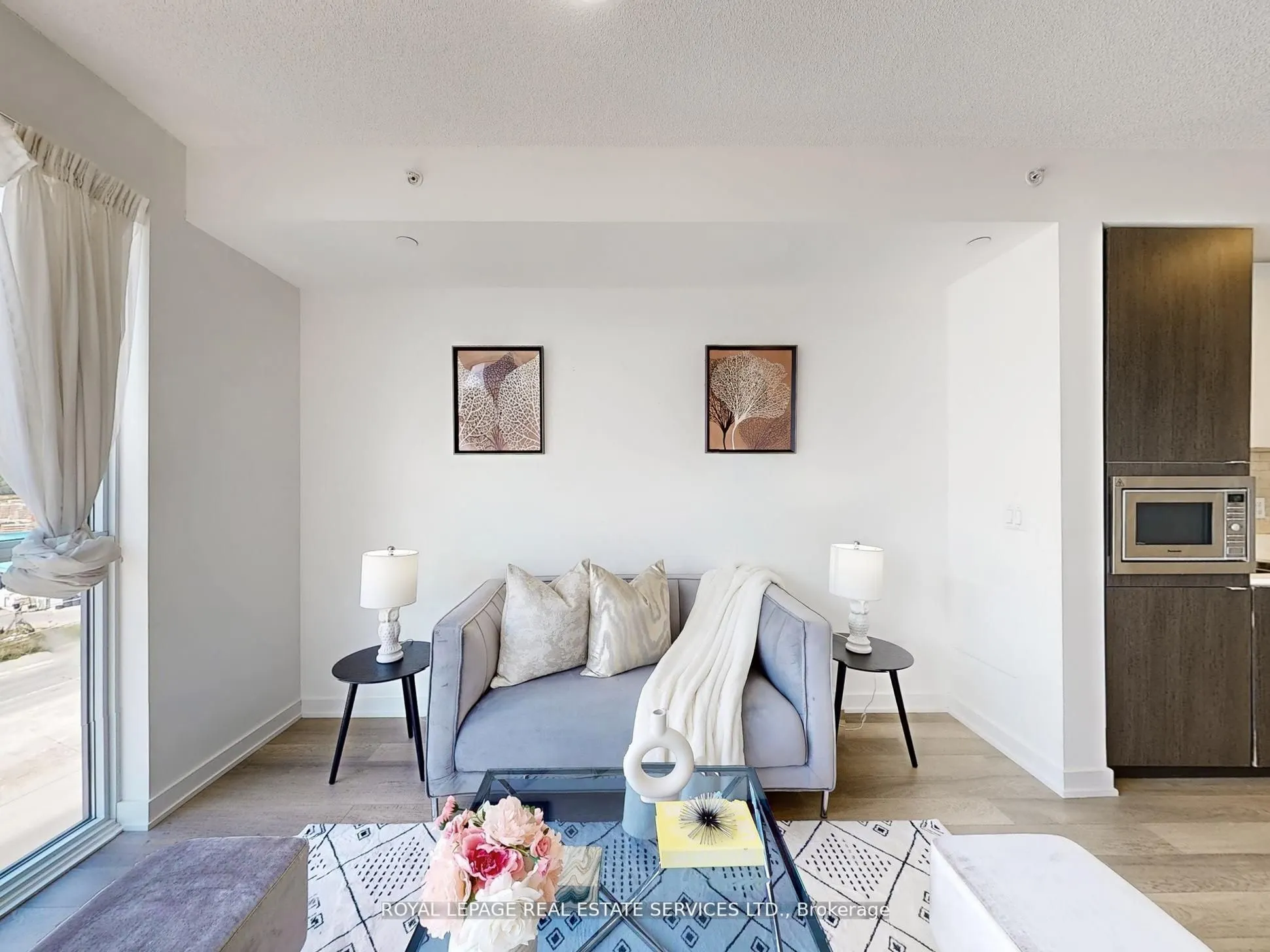 5230 Dundas Street, #625A