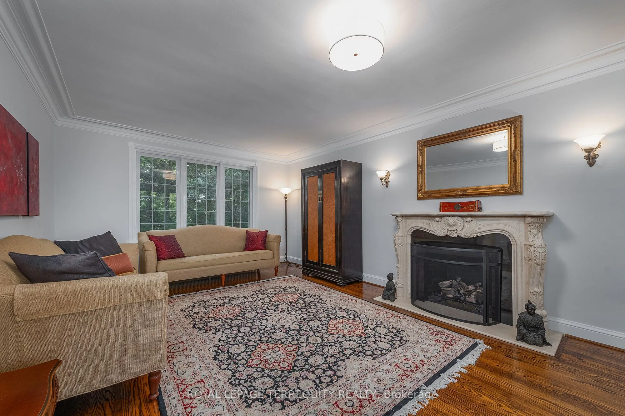 223 Riverside Drive