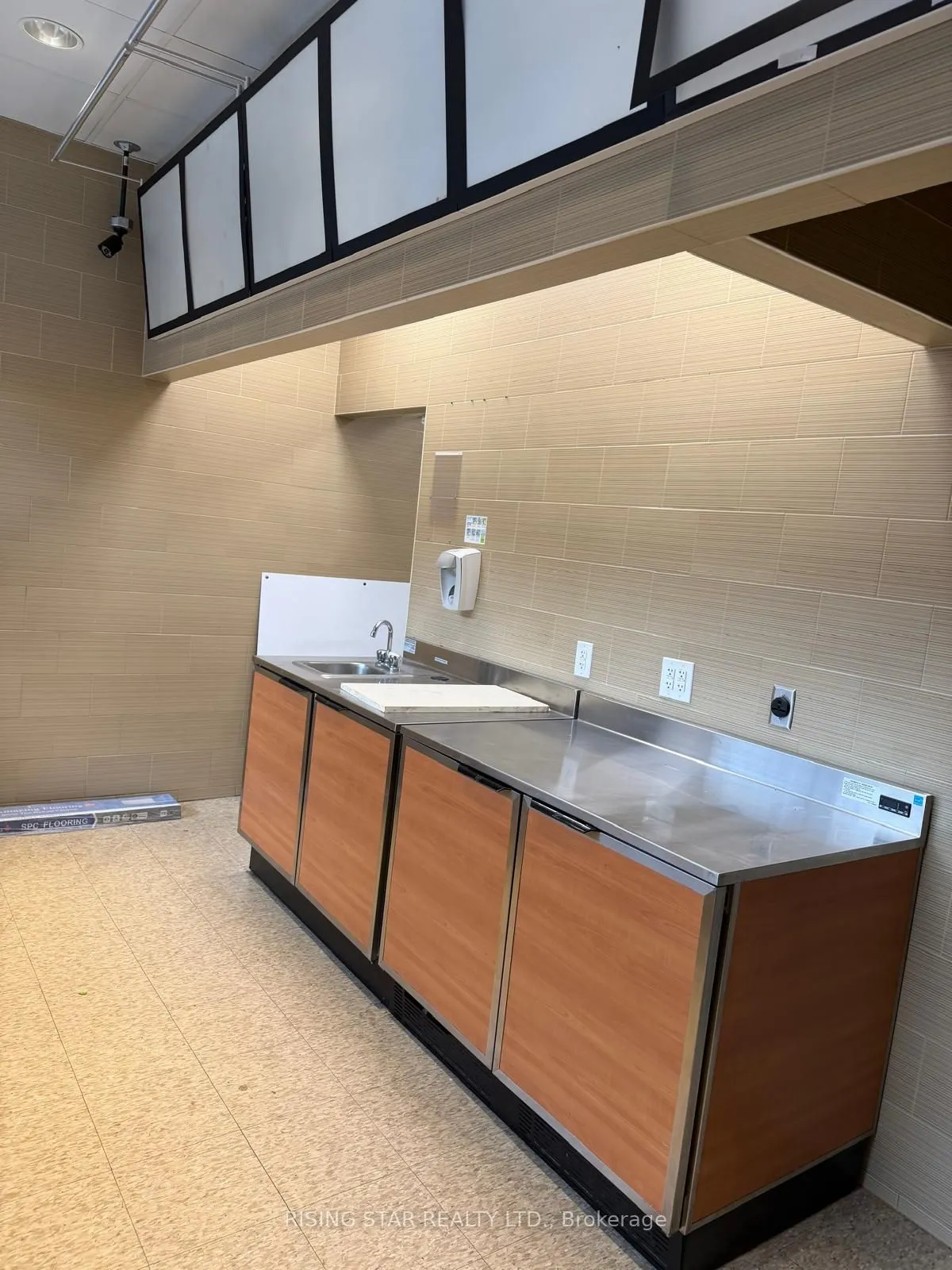 7215 Goreway Drive, #2B-10