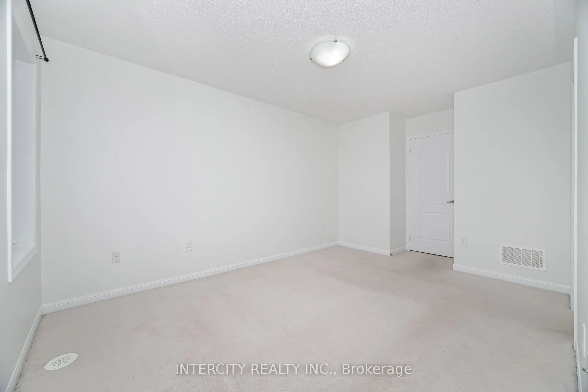 6020 Derry Road, #36