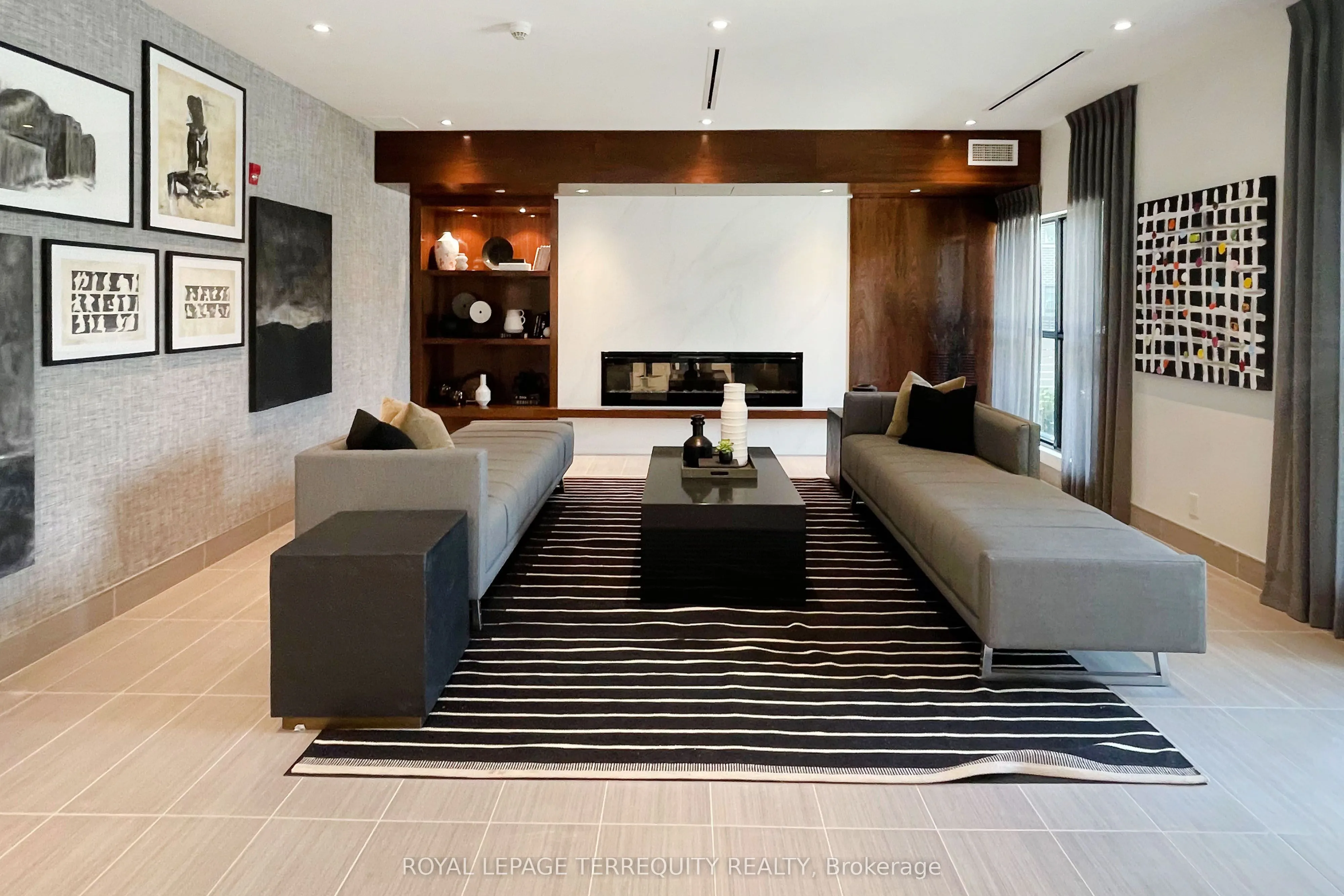 102 Grovewood Common, #3