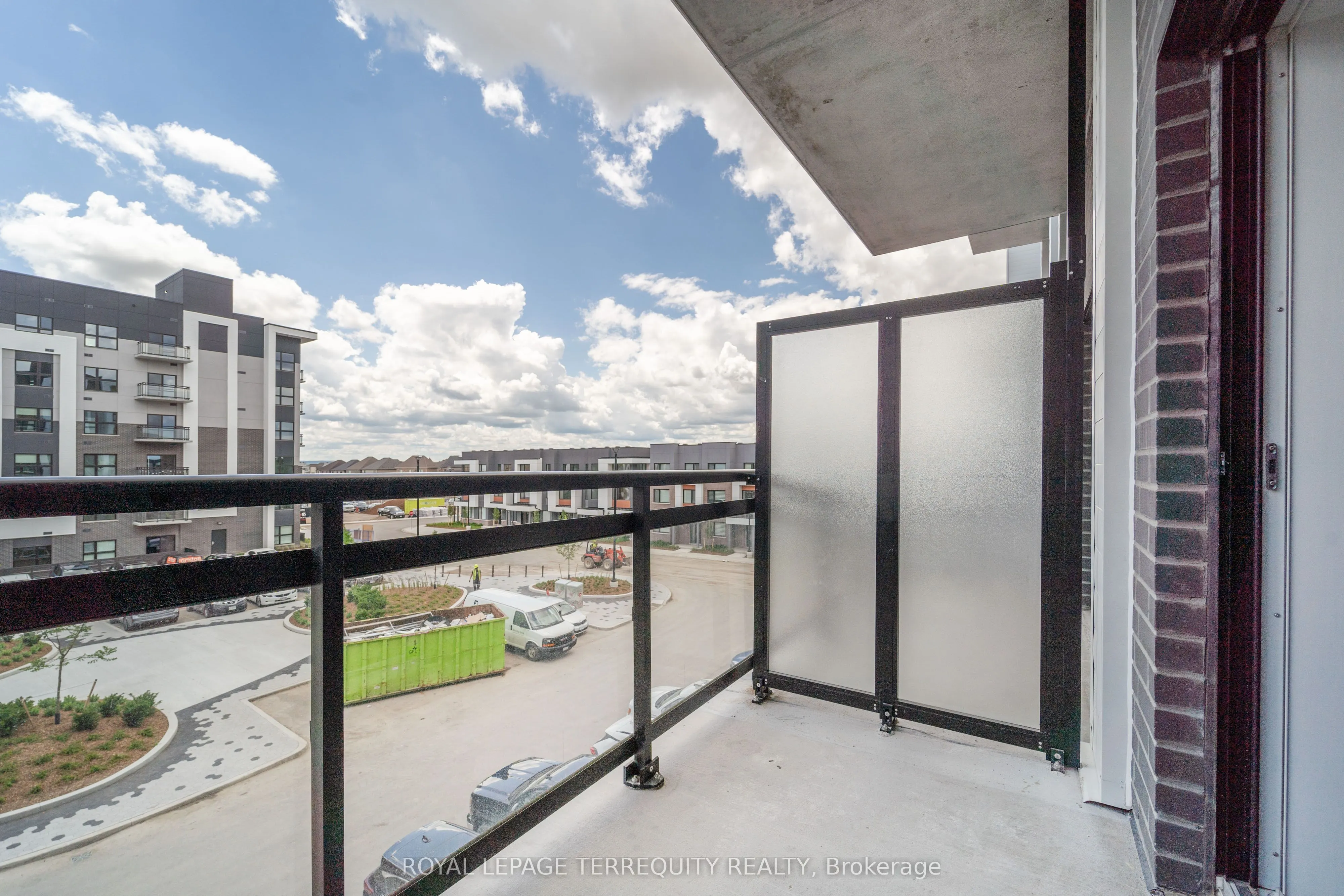 102 Grovewood Common, #3