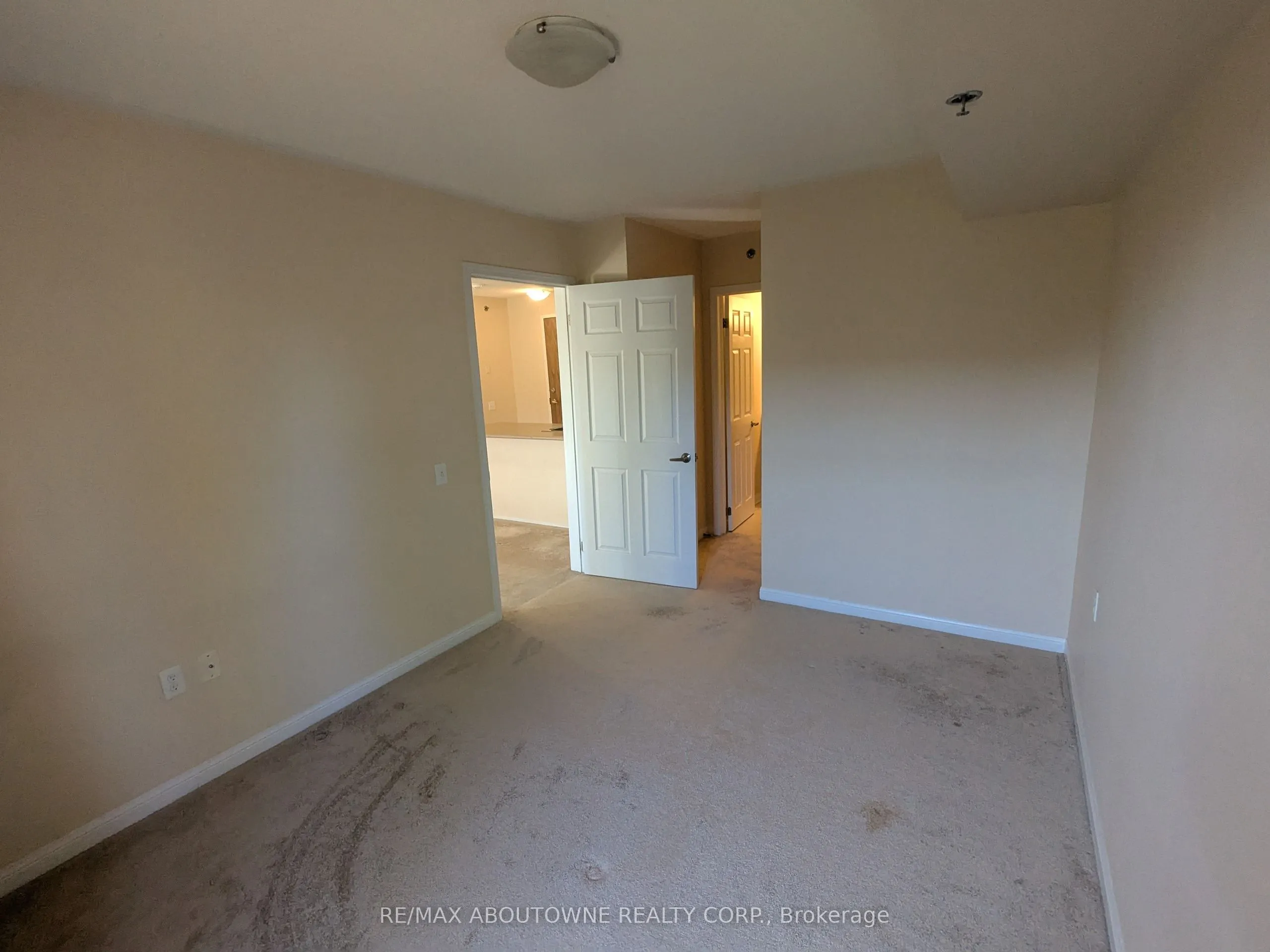 3070 Rotary Way, #118