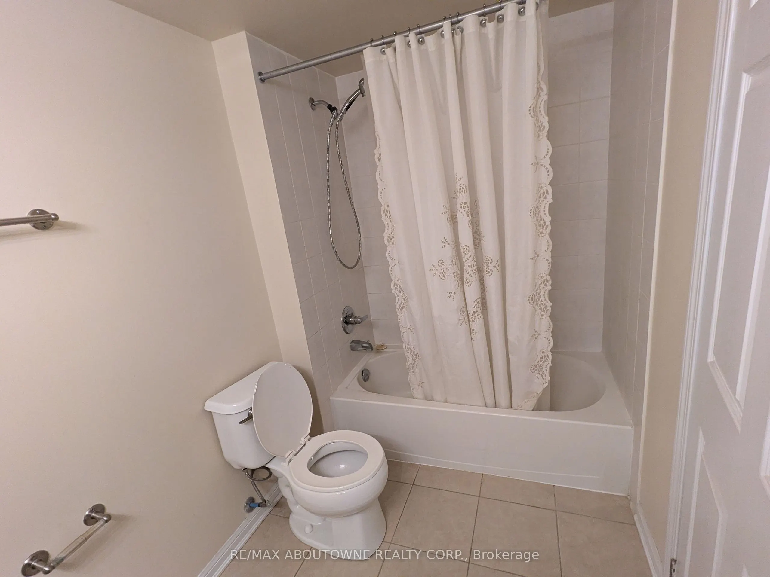 3070 Rotary Way, #118