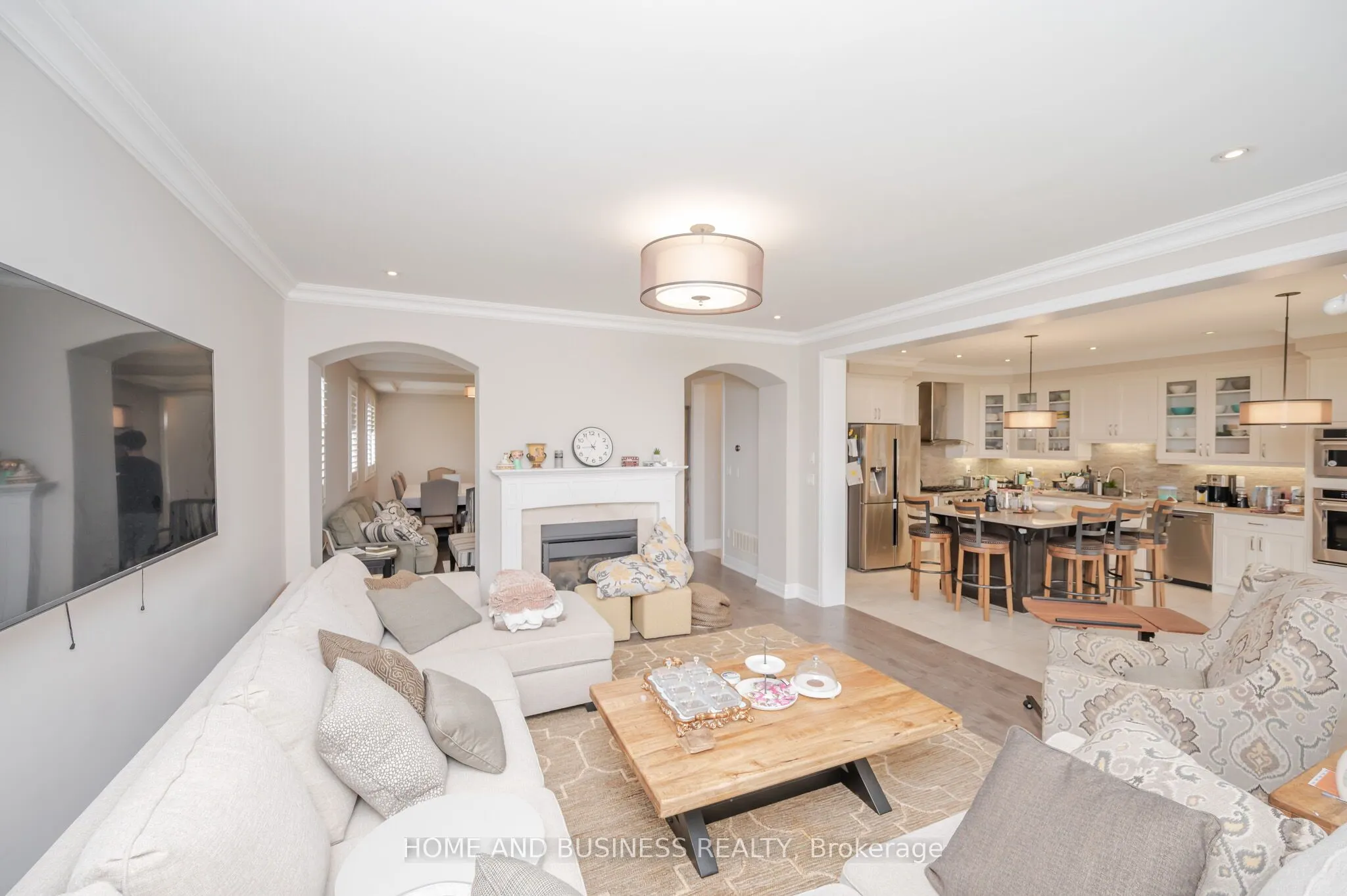 3357 Mintwood Circle
